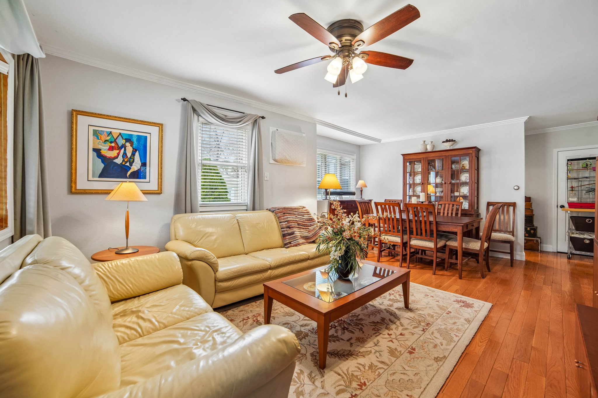 28 E Liberty Avenue