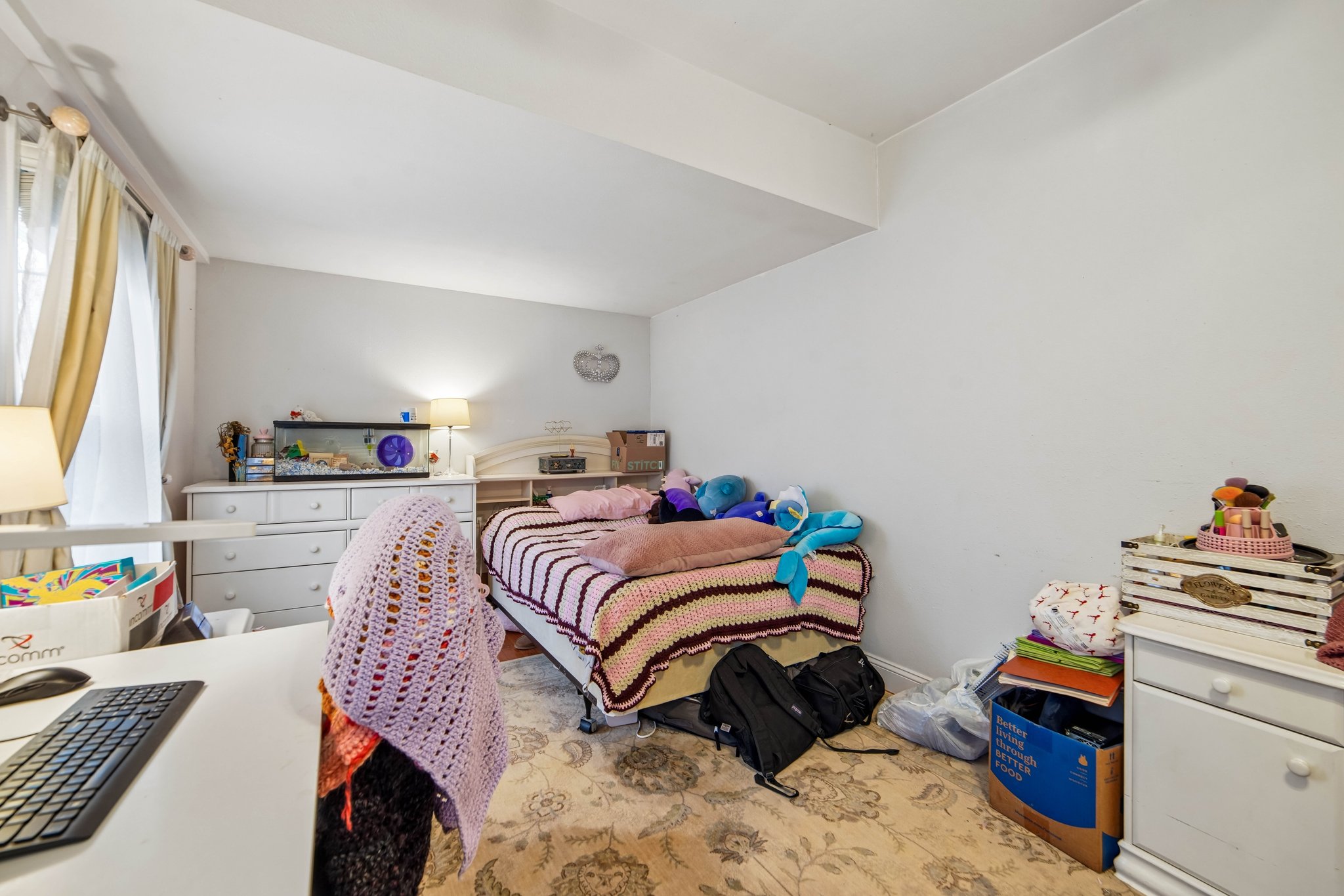 28 E Liberty Avenue
