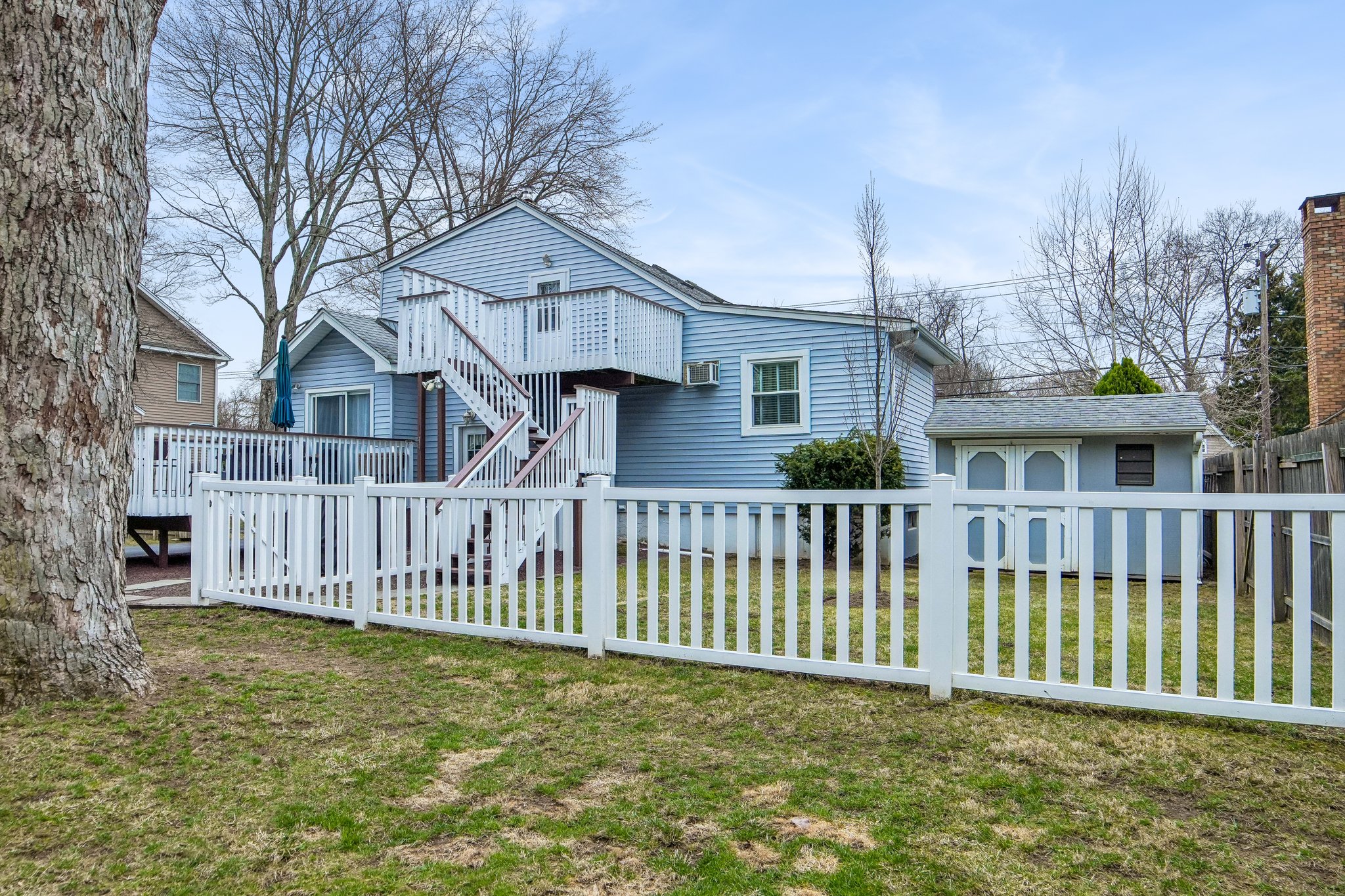28 E Liberty Avenue