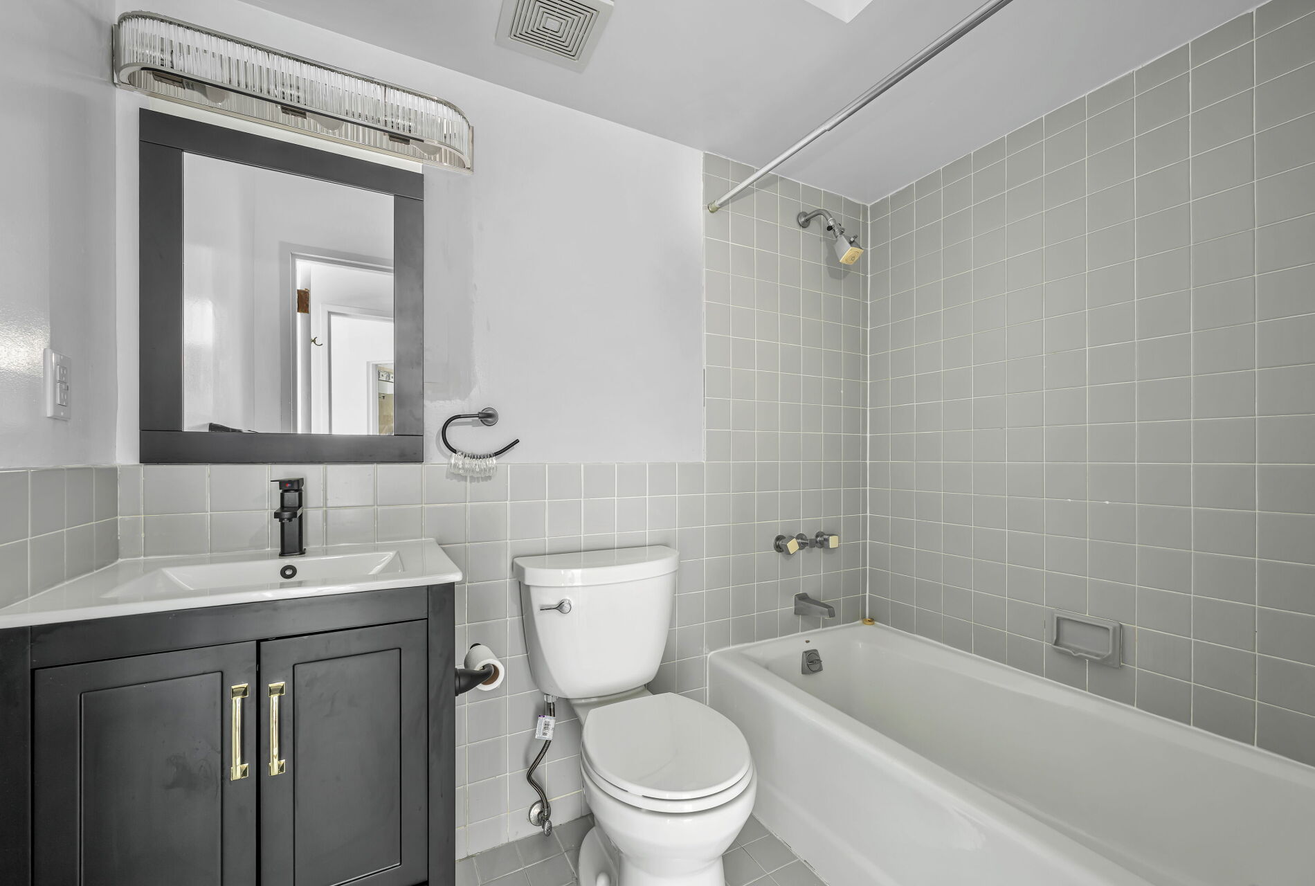 1512 Palisade Avenue Unit# 5B