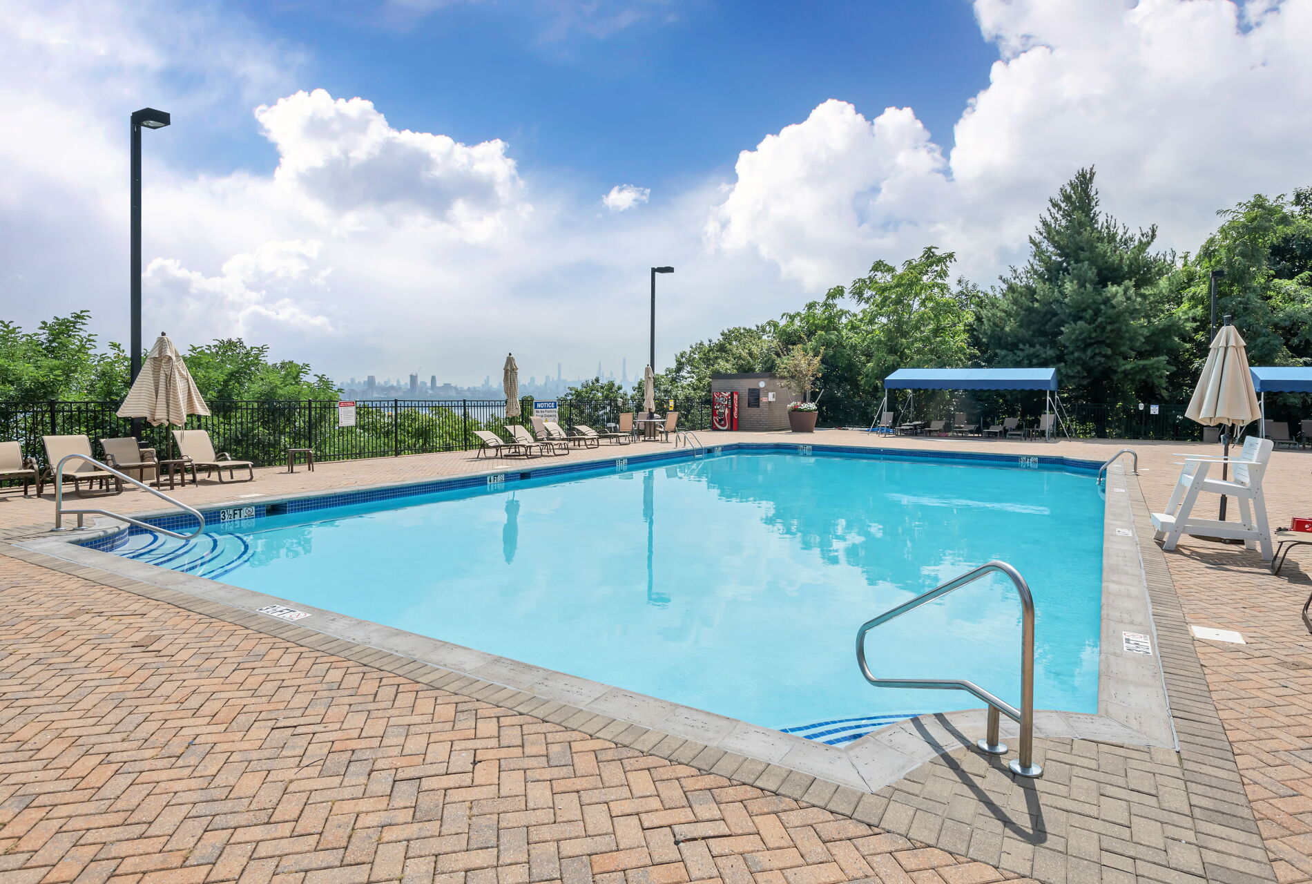 1512 Palisade Avenue Unit# 5B