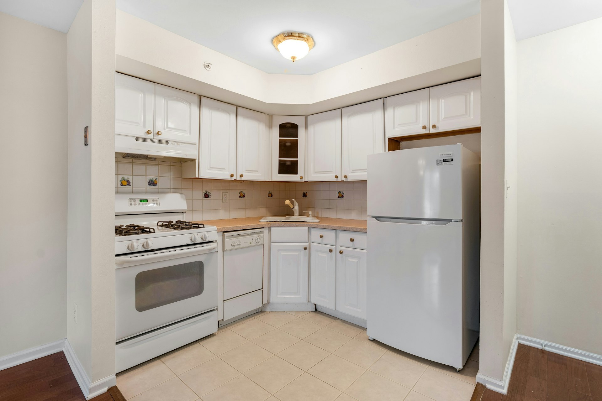 1419 Faulkner Court 