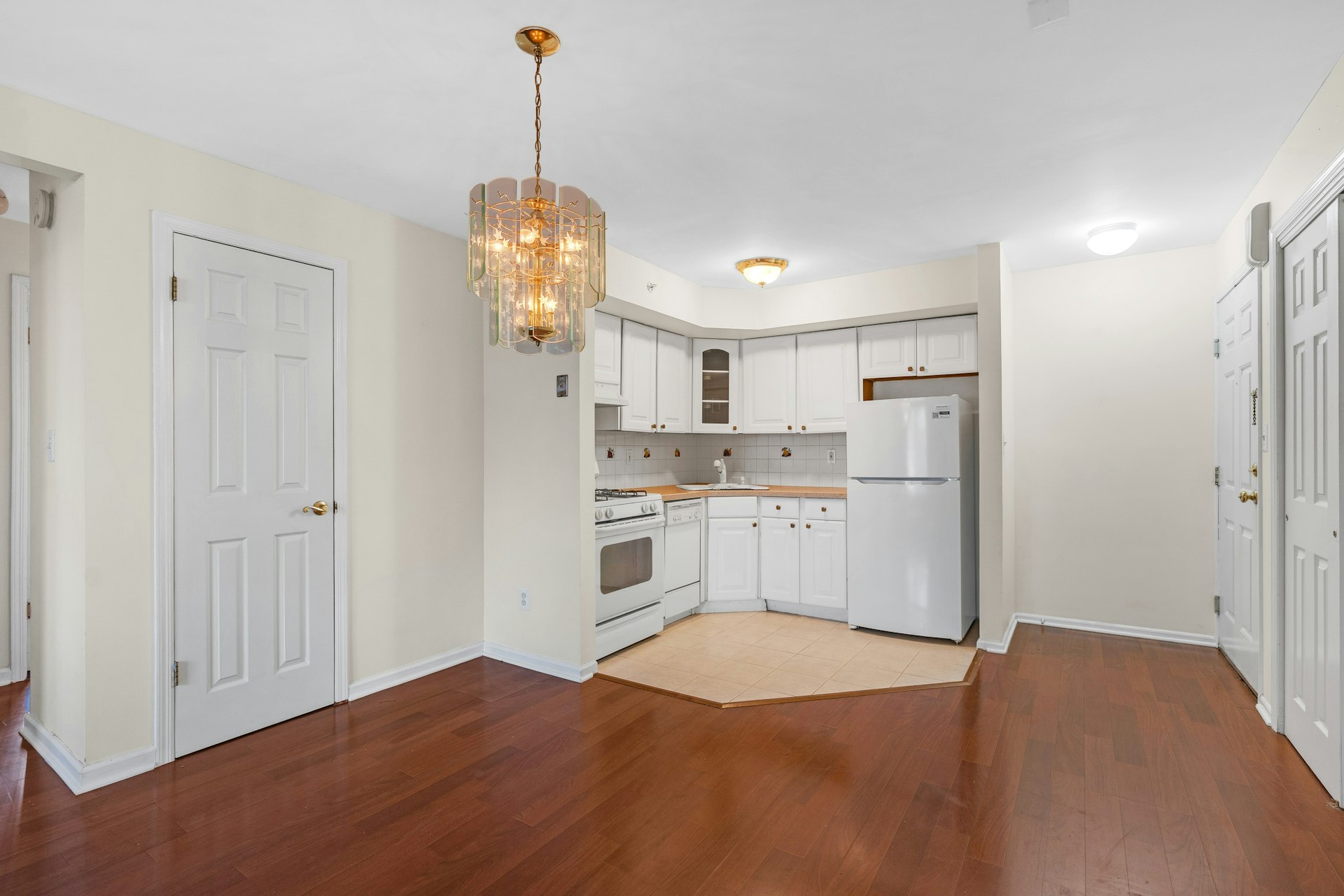 1419 Faulkner Court 