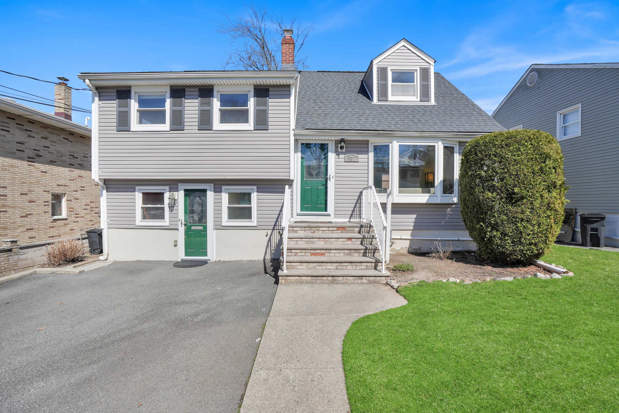 687 Lancaster Road 
