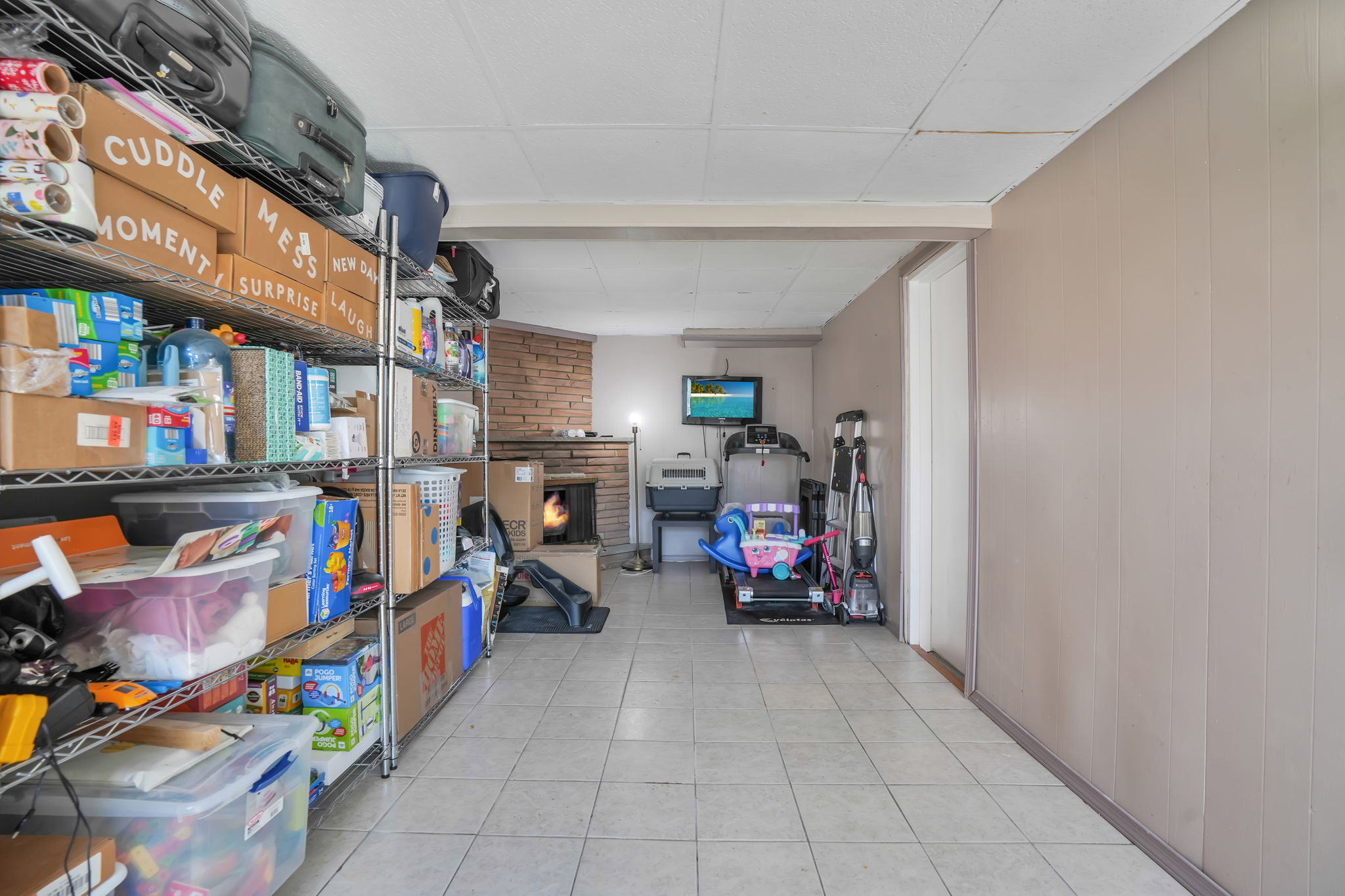 687 Lancaster Road 