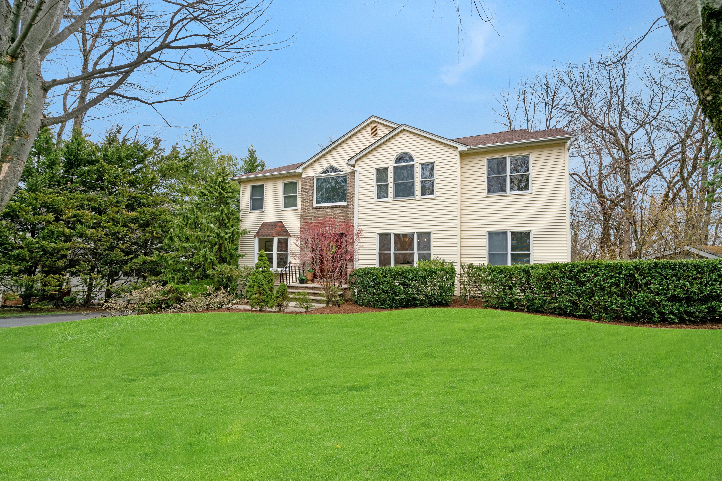 435 Morningside Road 