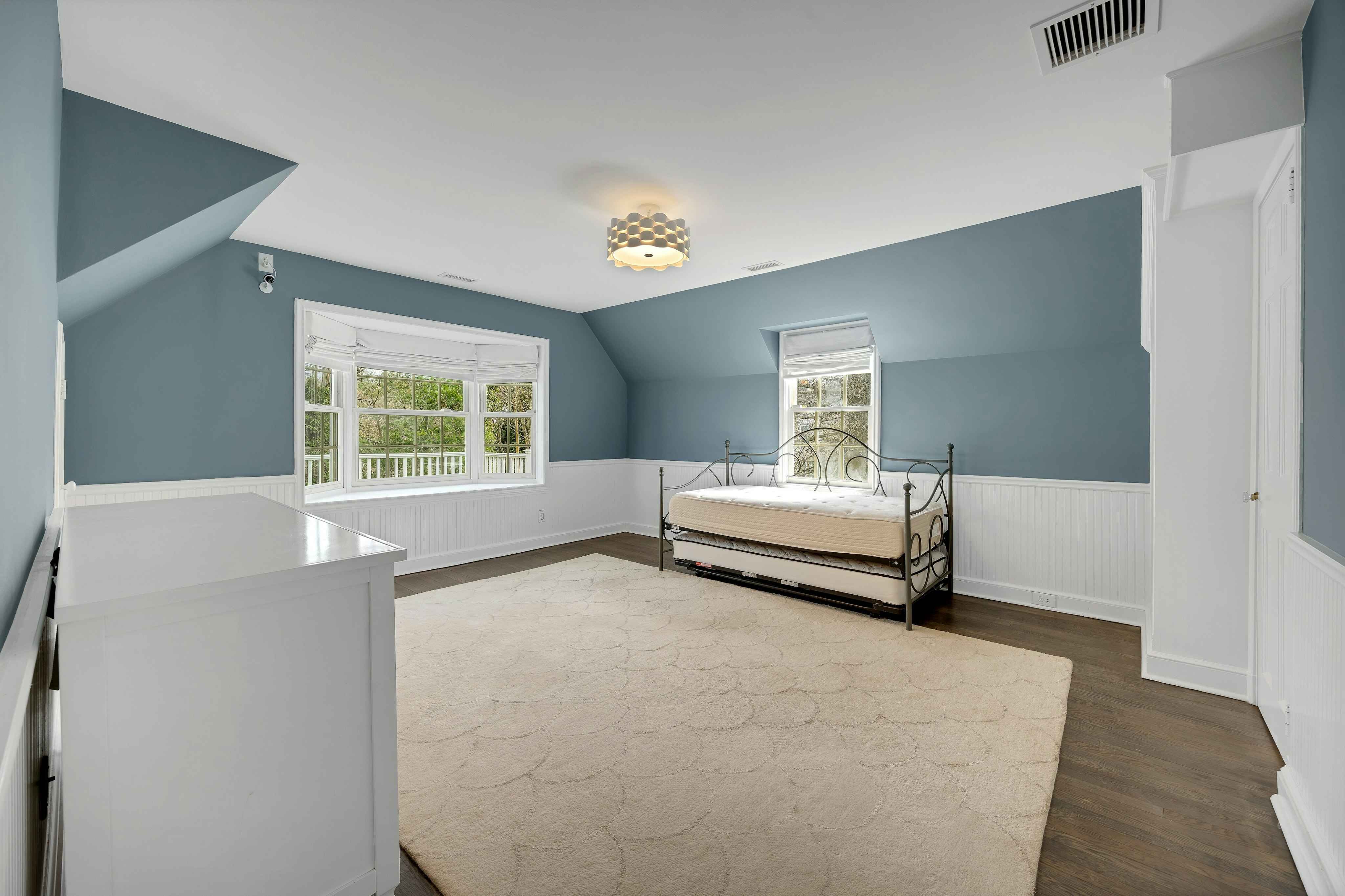 170 Hillside Avenue 