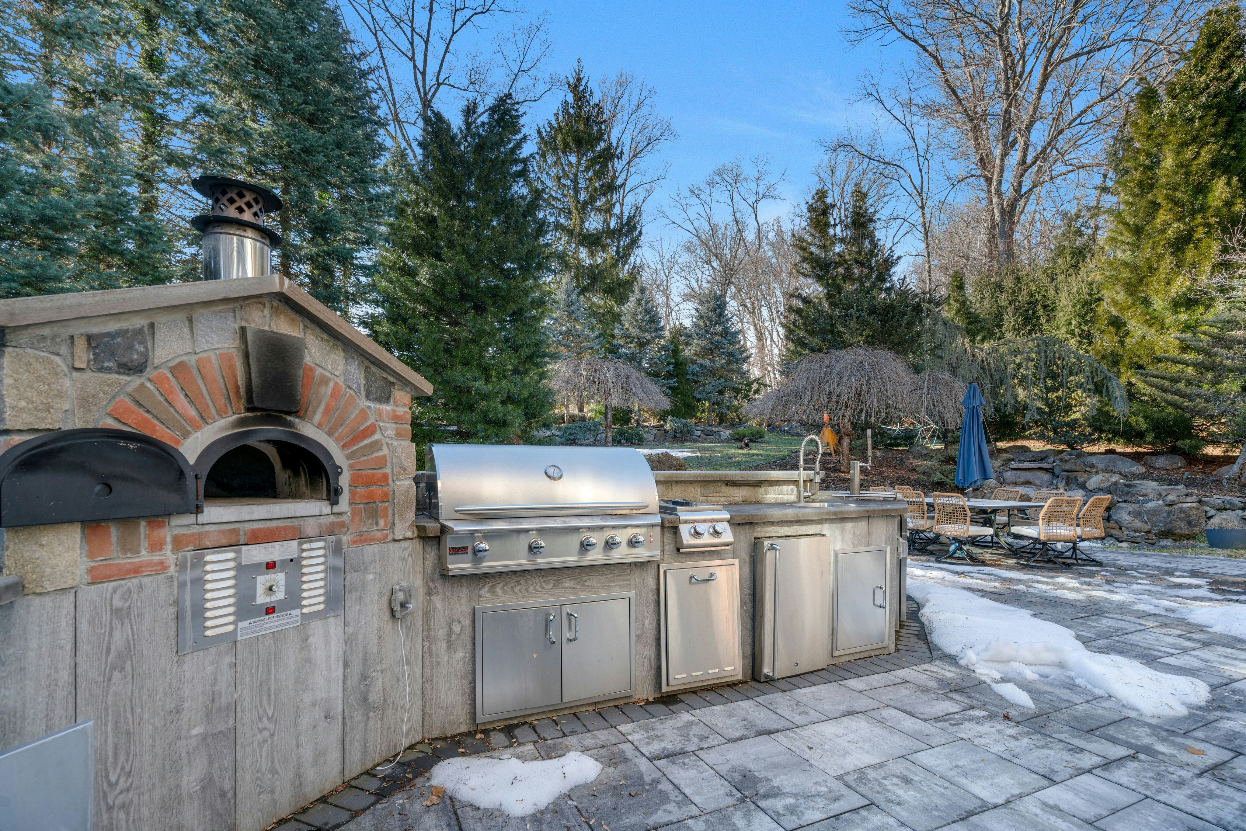 533 West Saddle River Road 