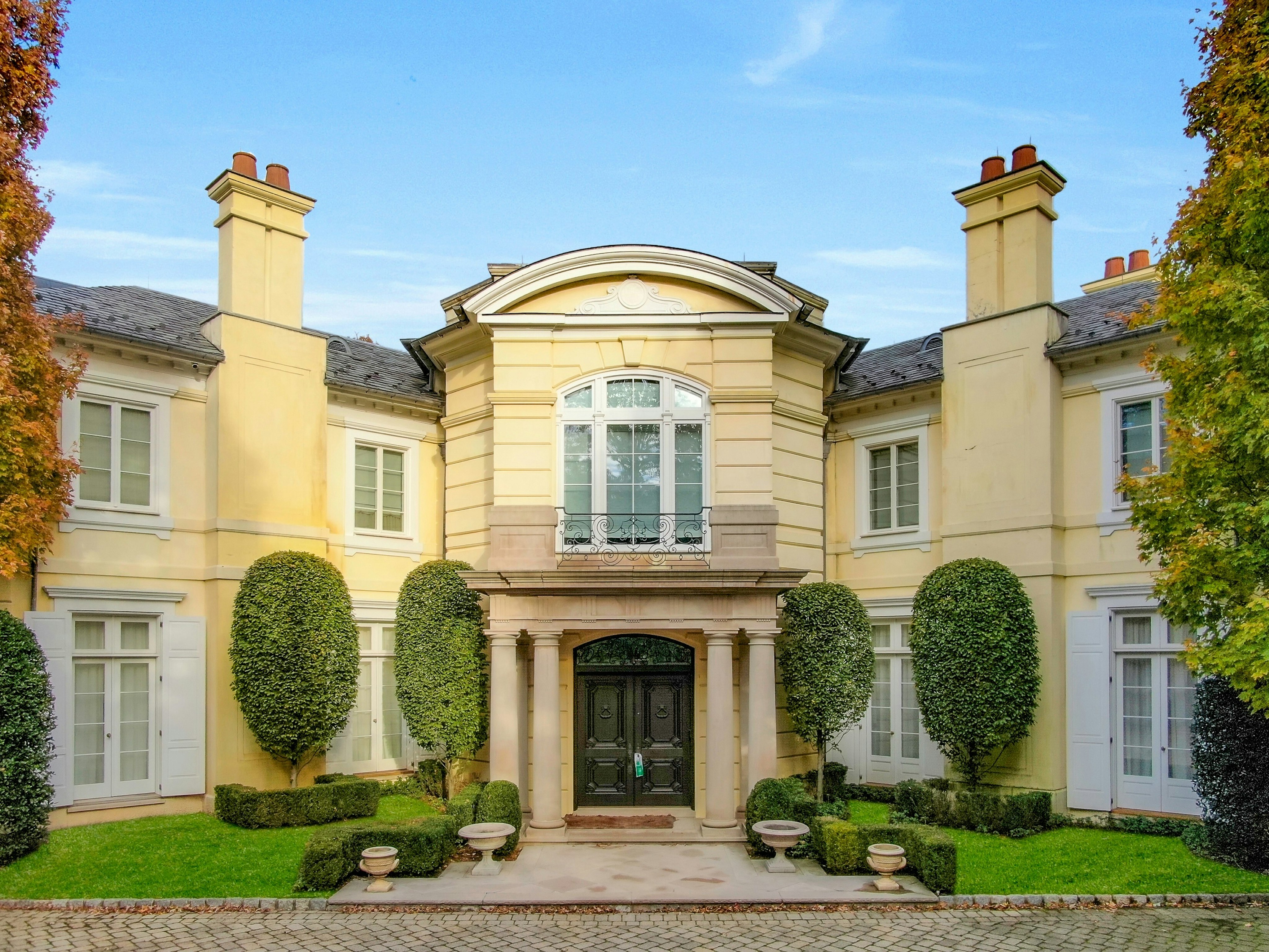 38 Rio Vista Drive 