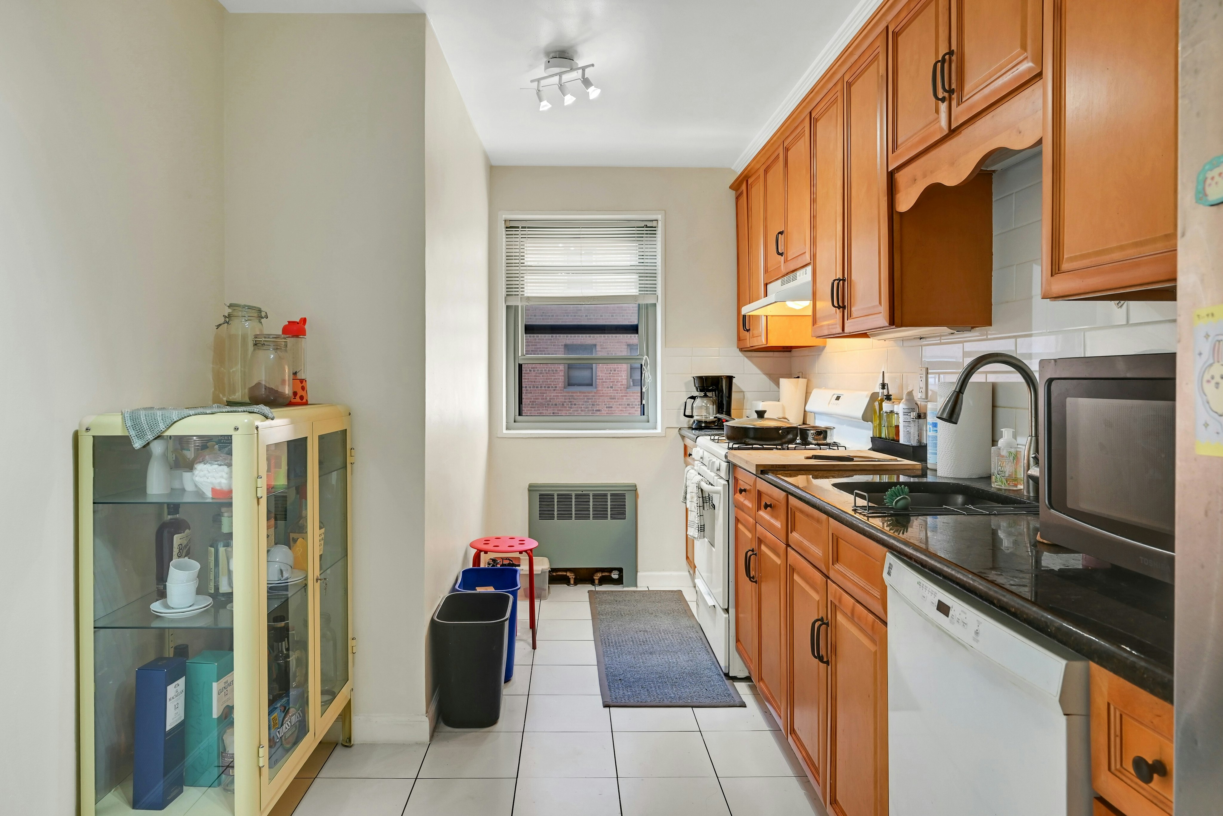 208 Anderson Street  #S5A 
