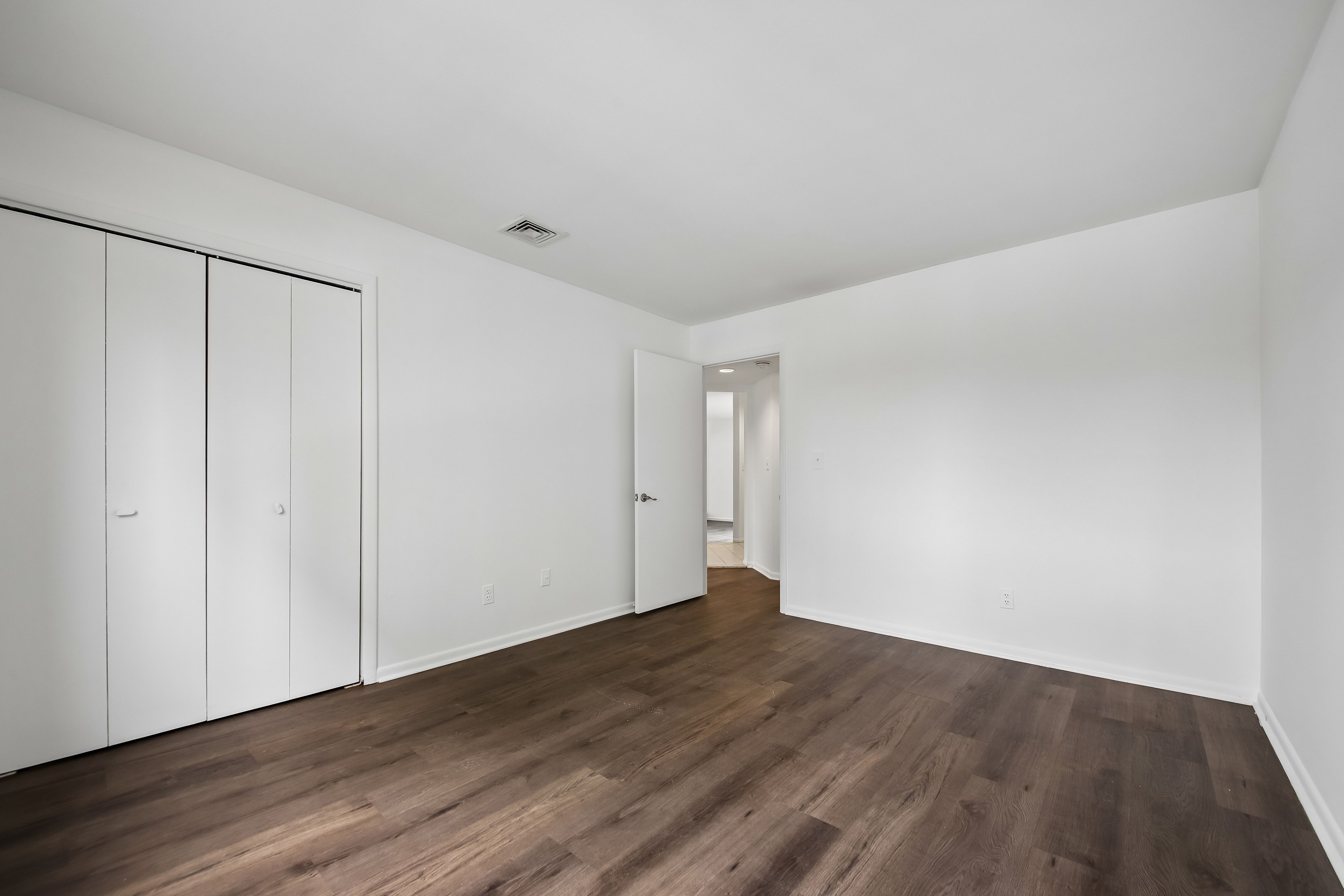 1431 John Street 