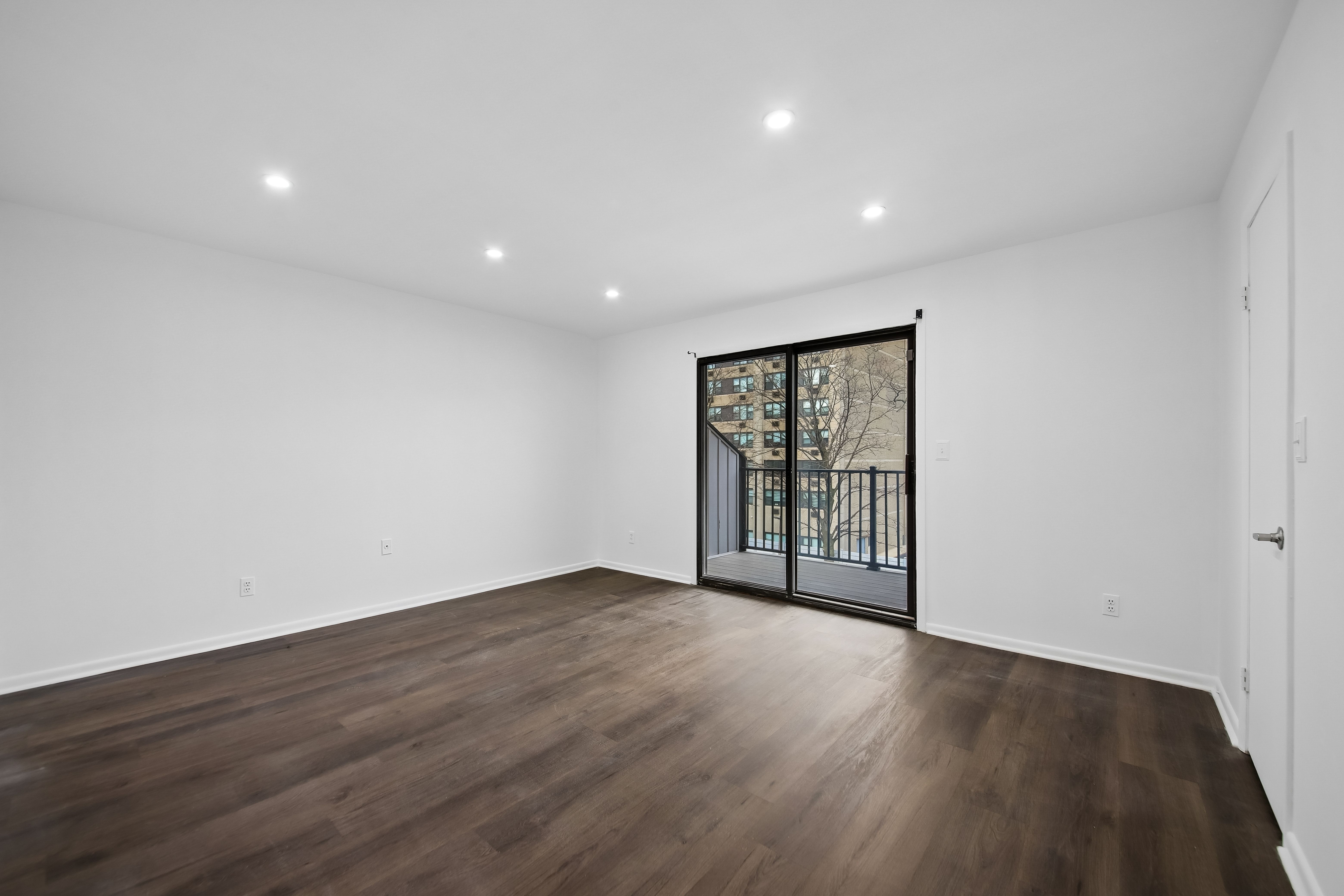 1431 John Street 
