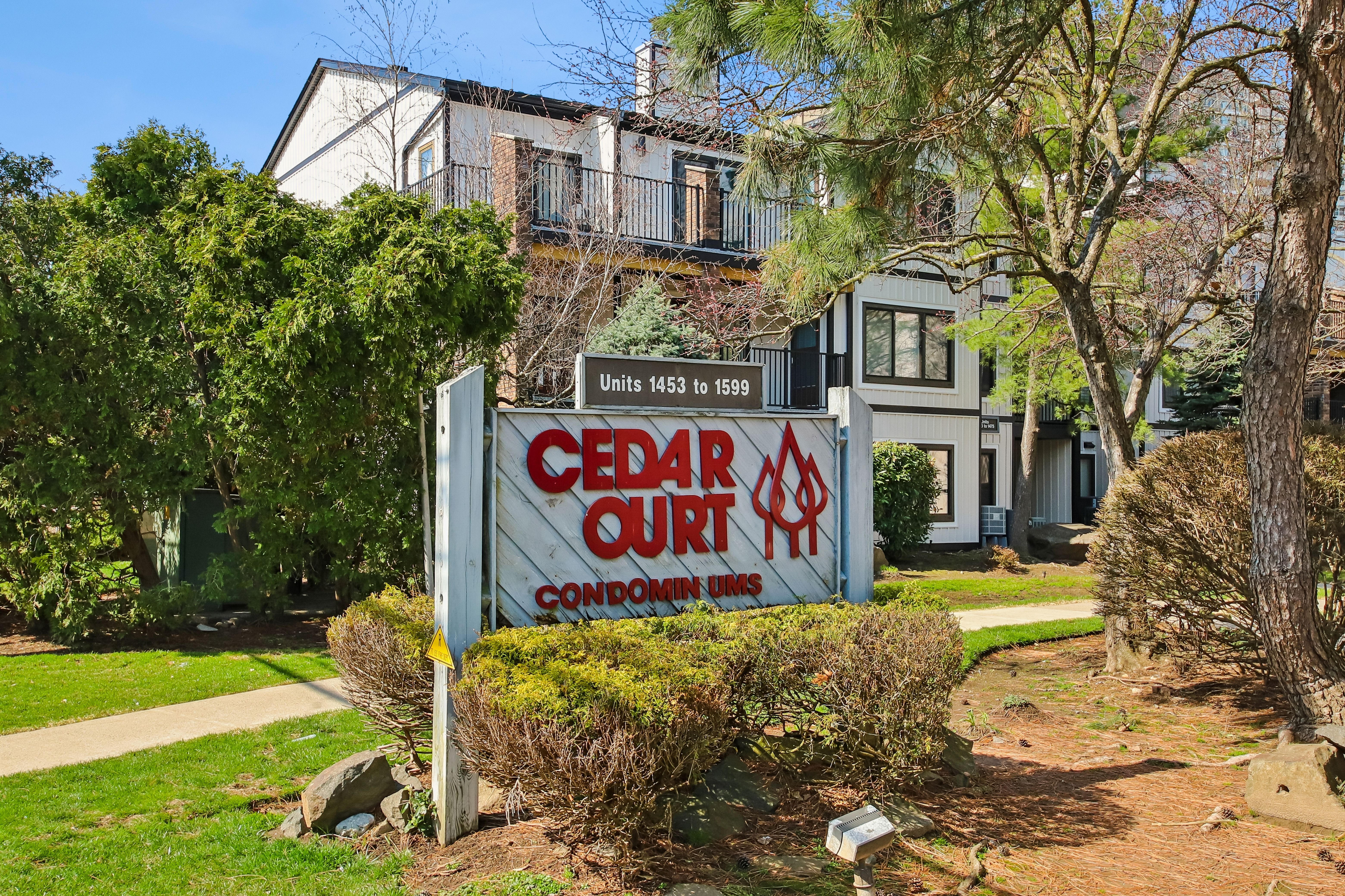 1431 John Street 
