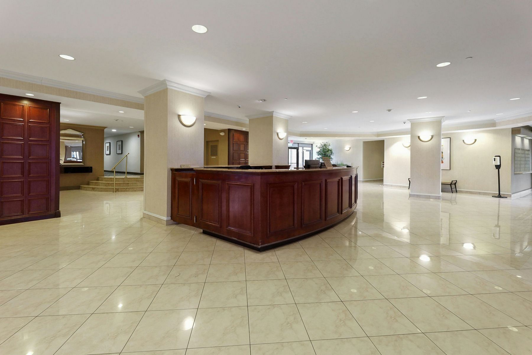 2200 North Central Road #3U