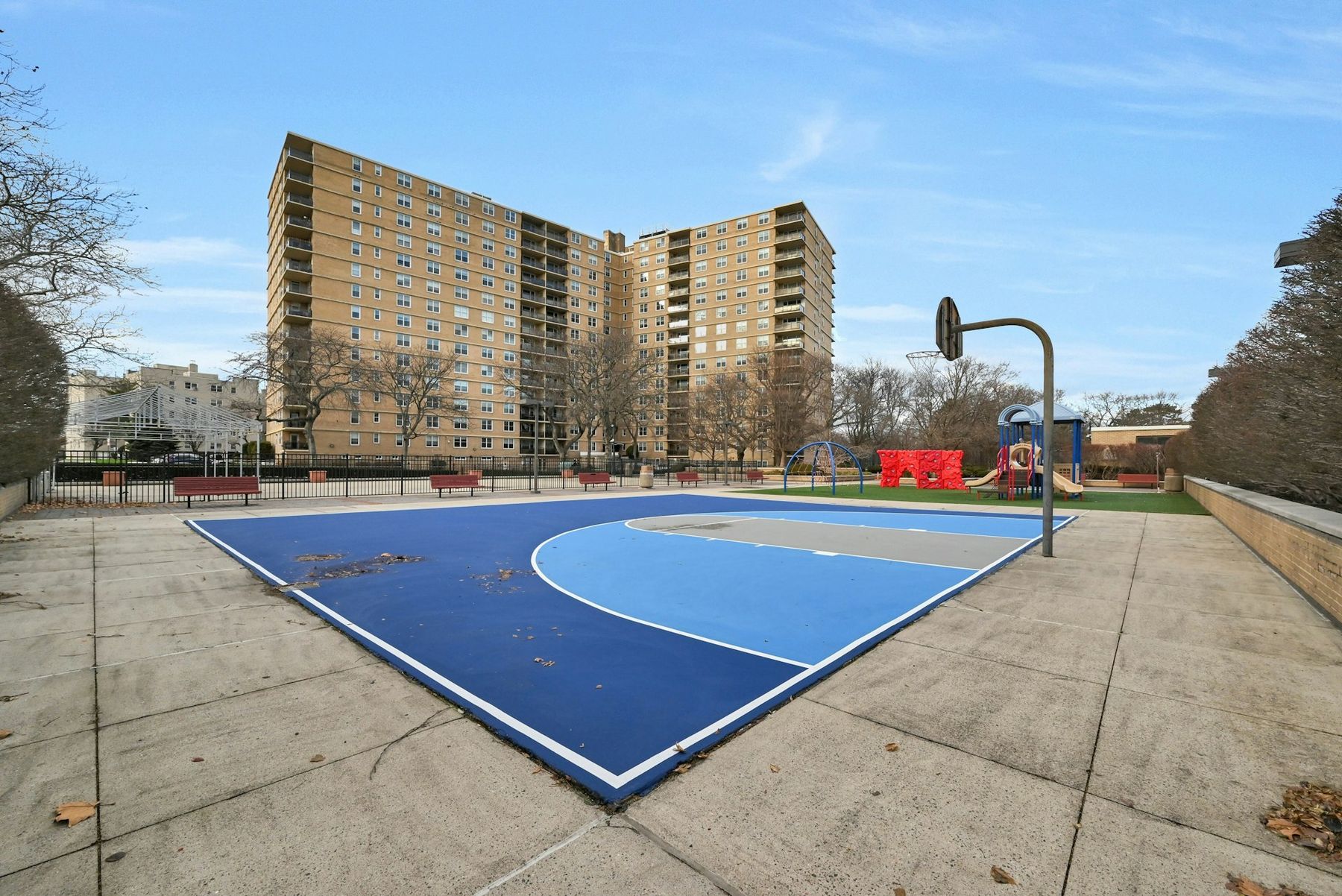 2200 North Central Road #3U