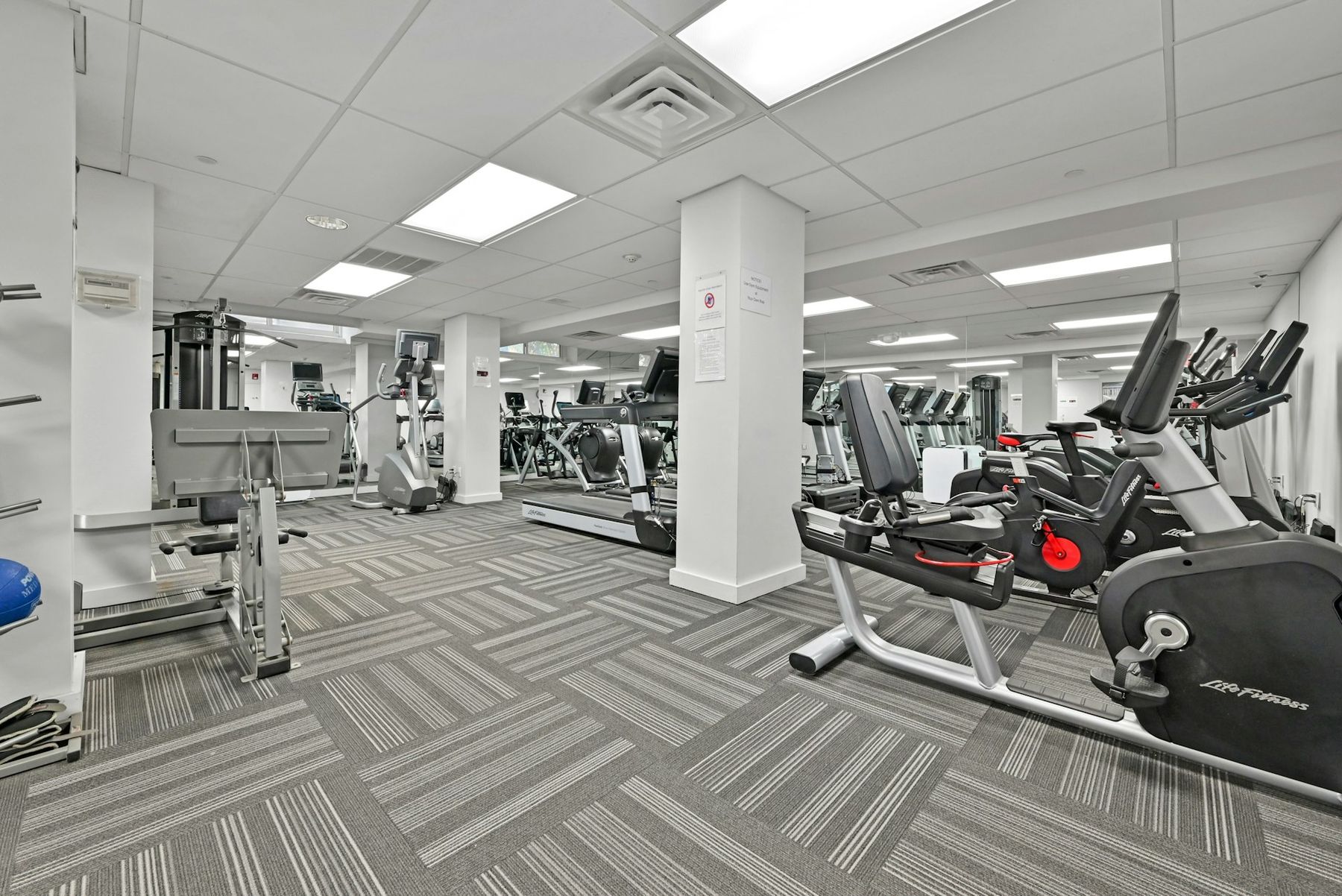 2200 North Central Road #3U