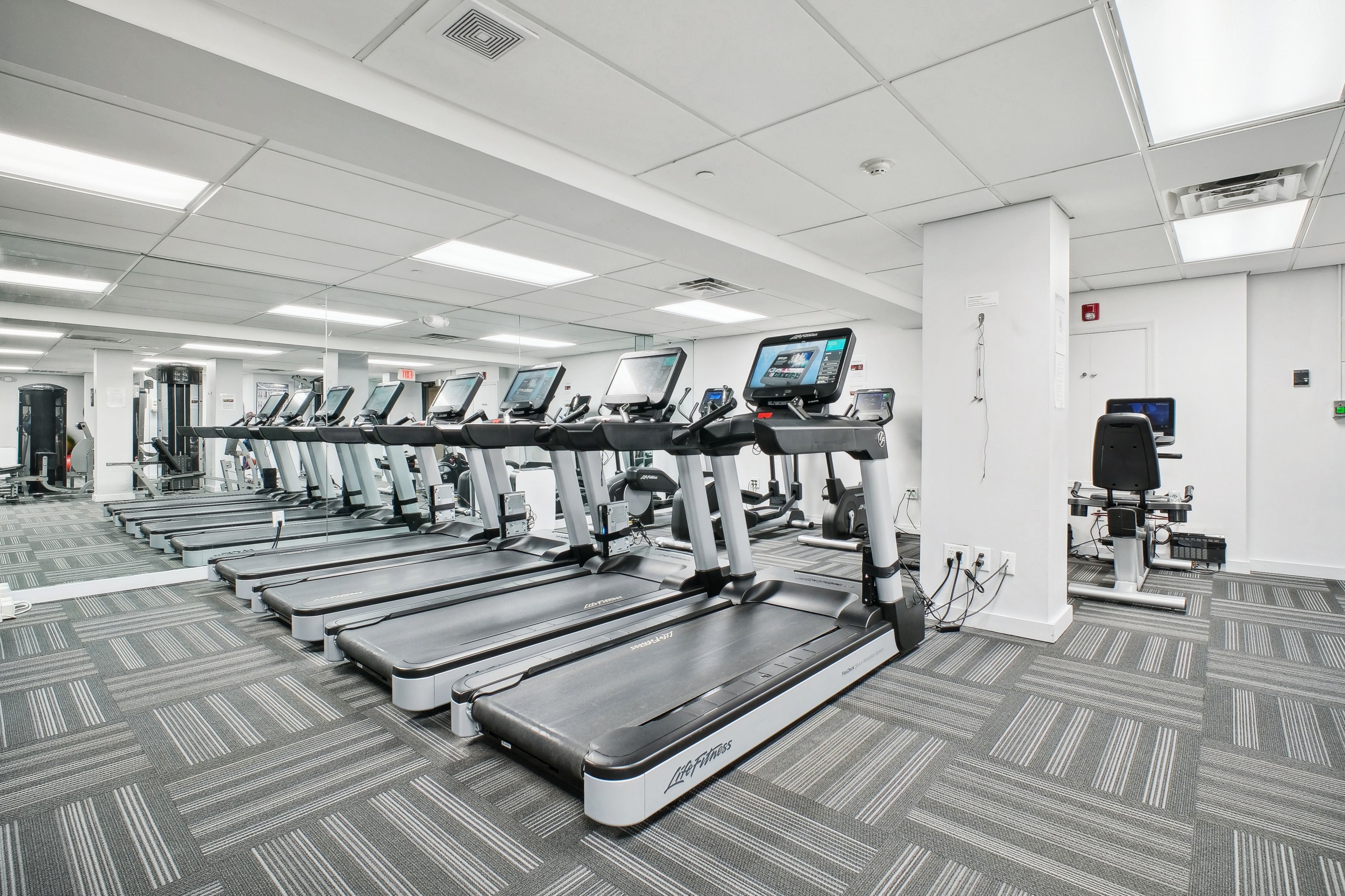 2200 North Central Road #3U