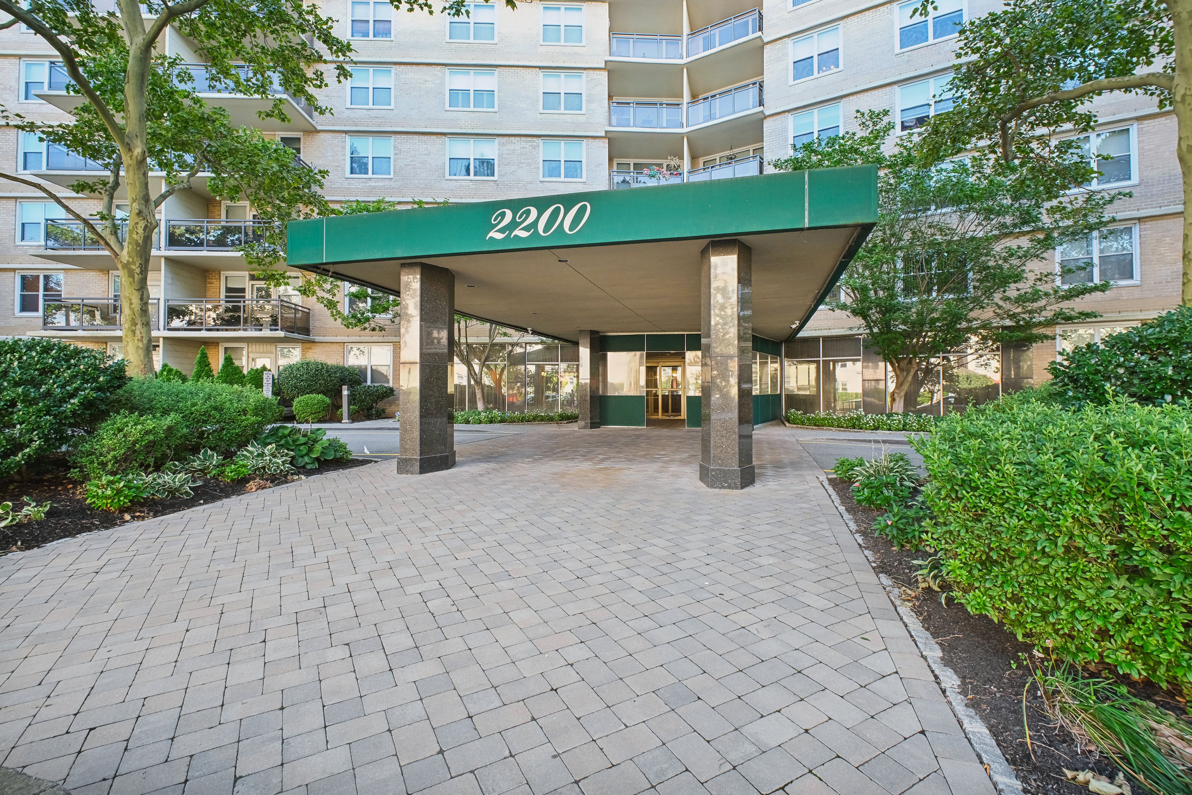 2200 North Central Road #3U