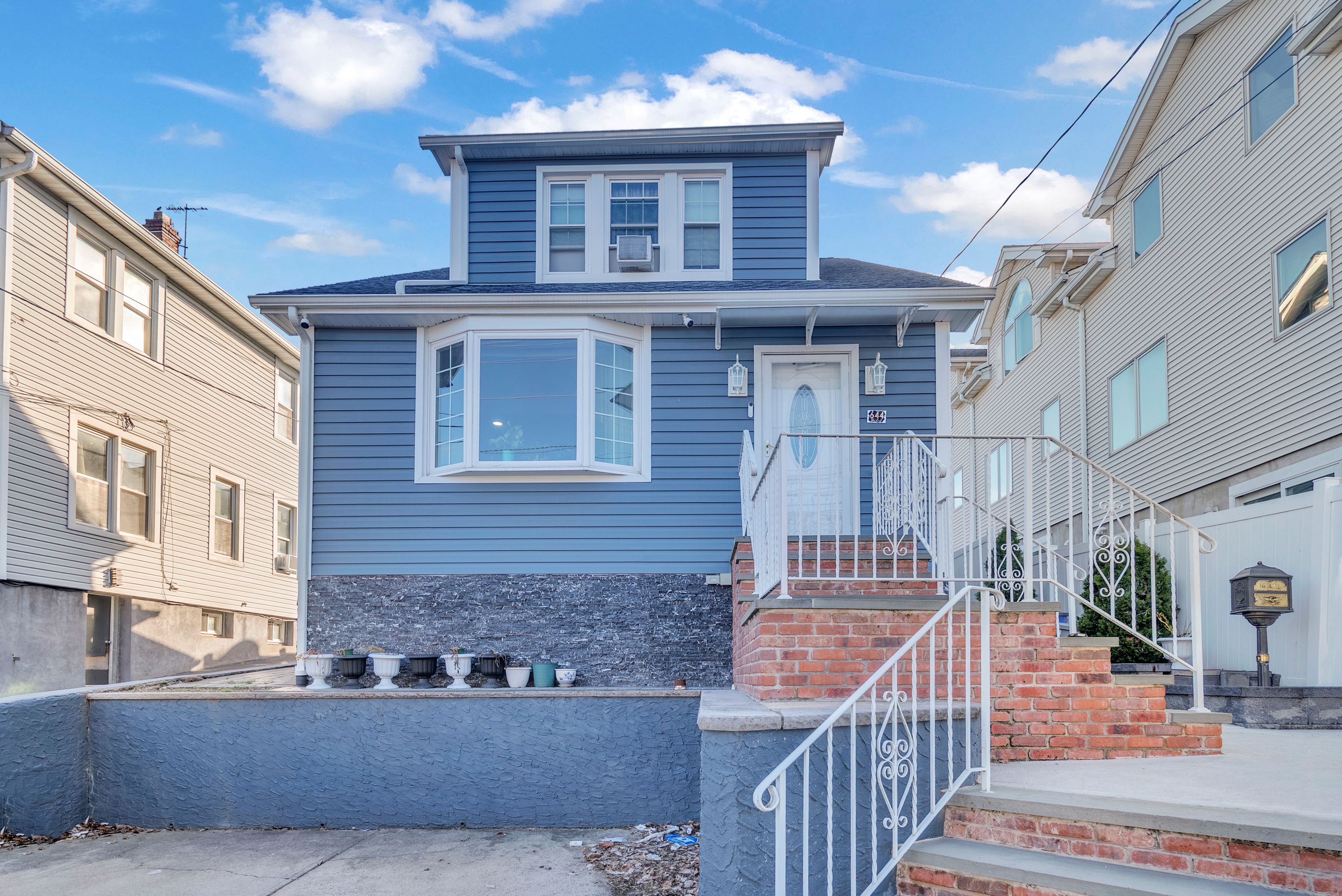 644 Valley Brook Avenue 