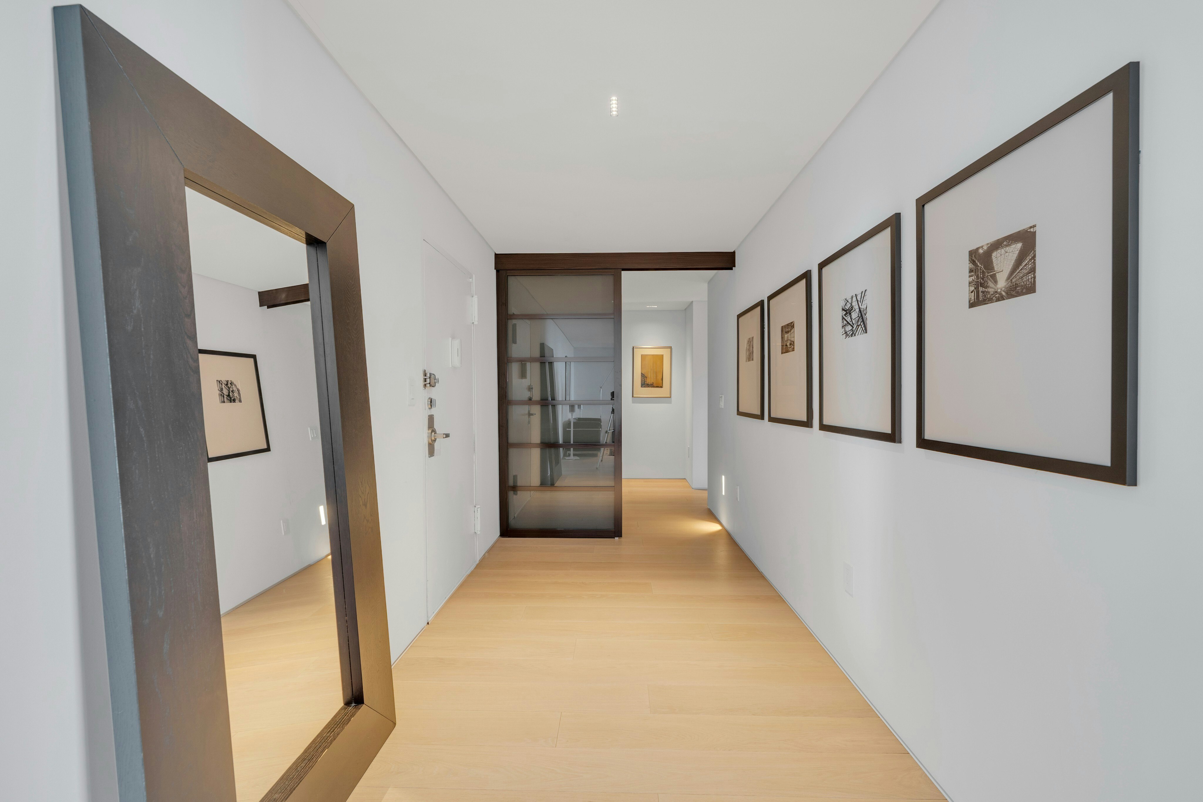 2200 North Central Road 15G