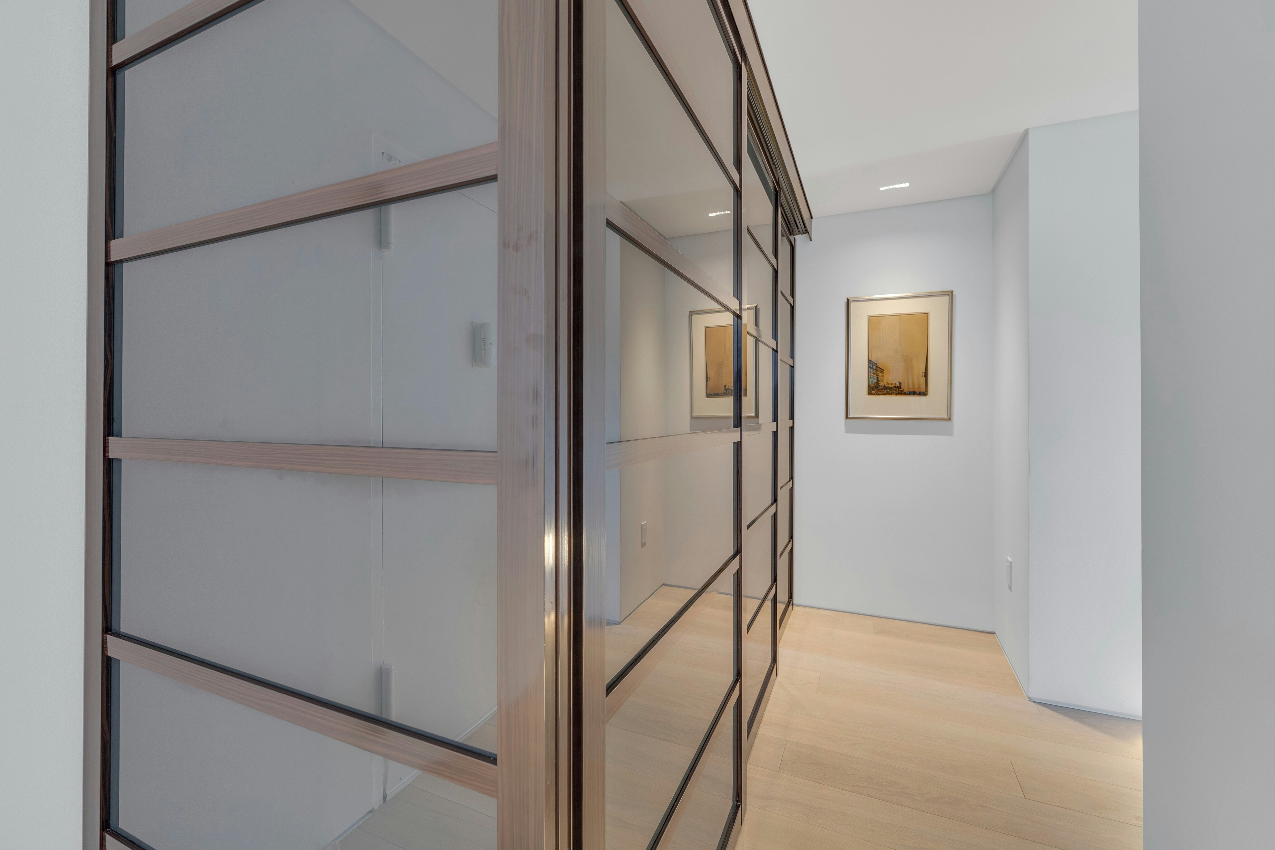 2200 North Central Road 15G