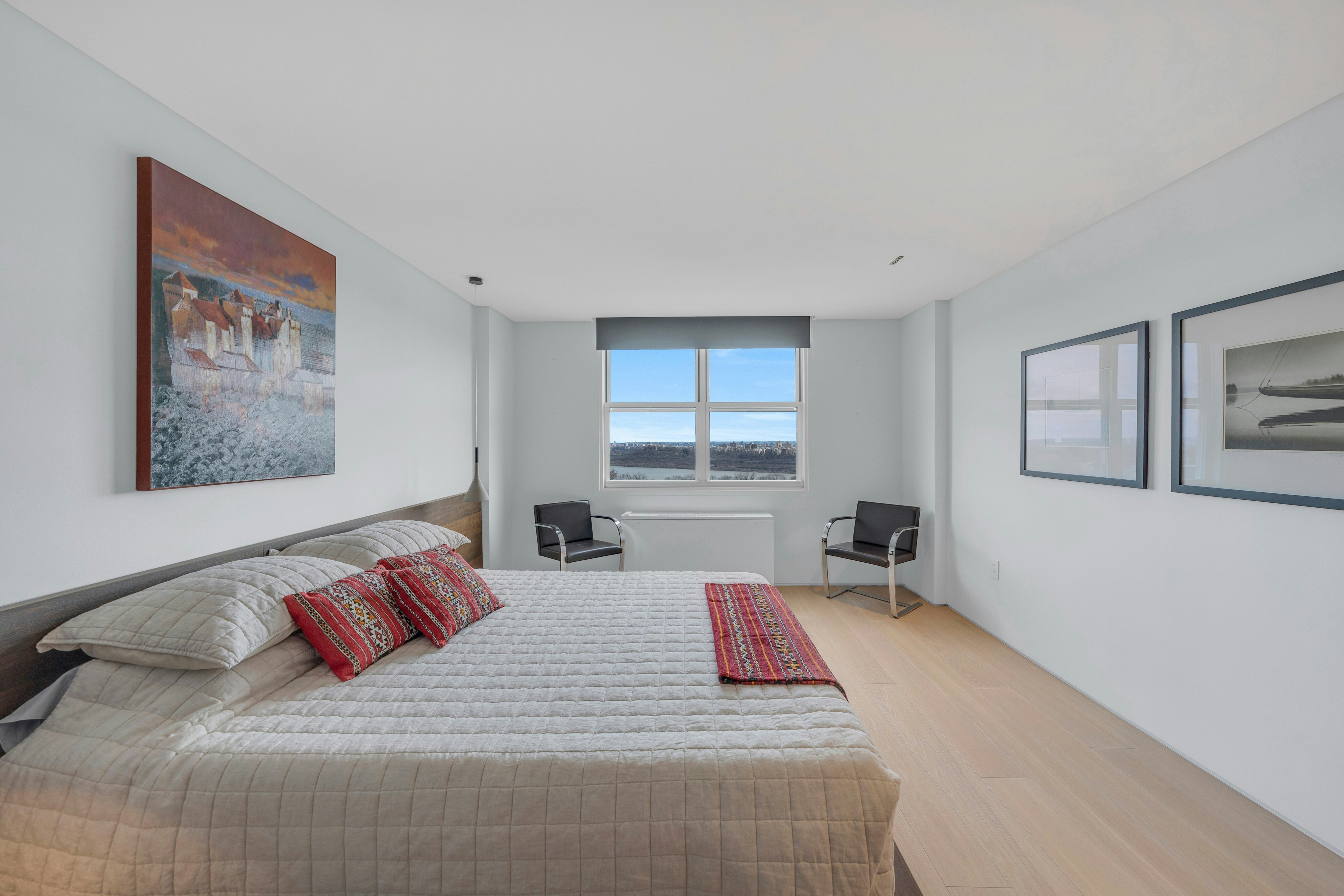 2200 North Central Road 15G