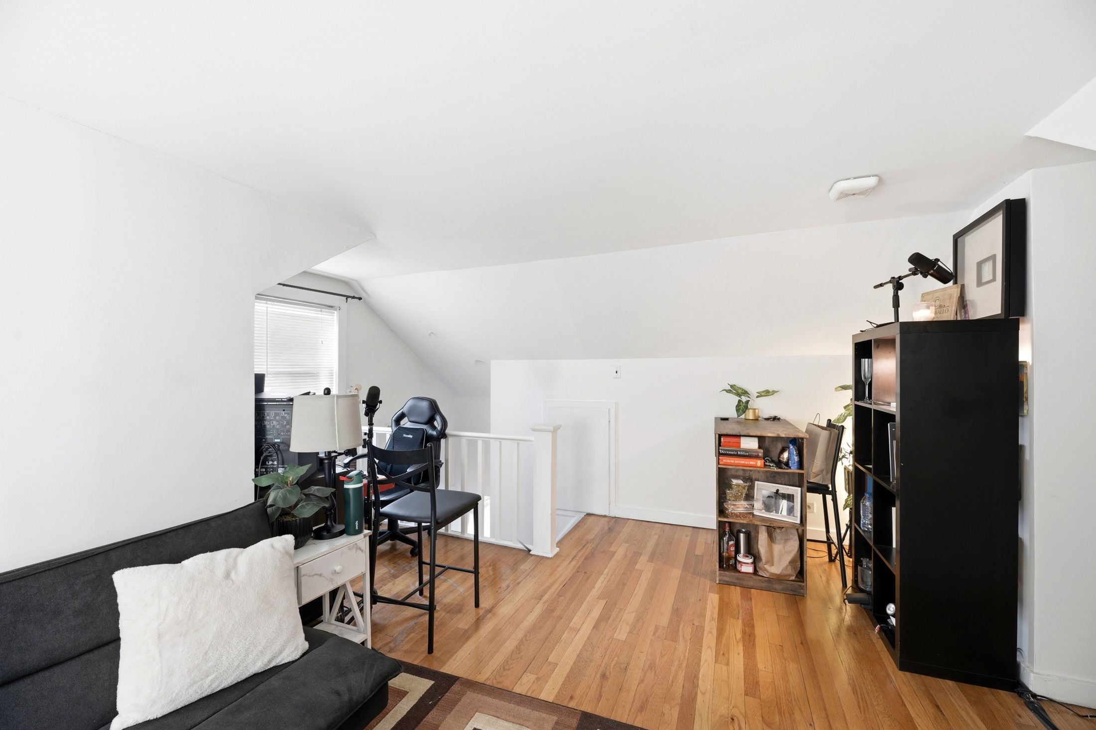 7-13 Henderson Boulevard 