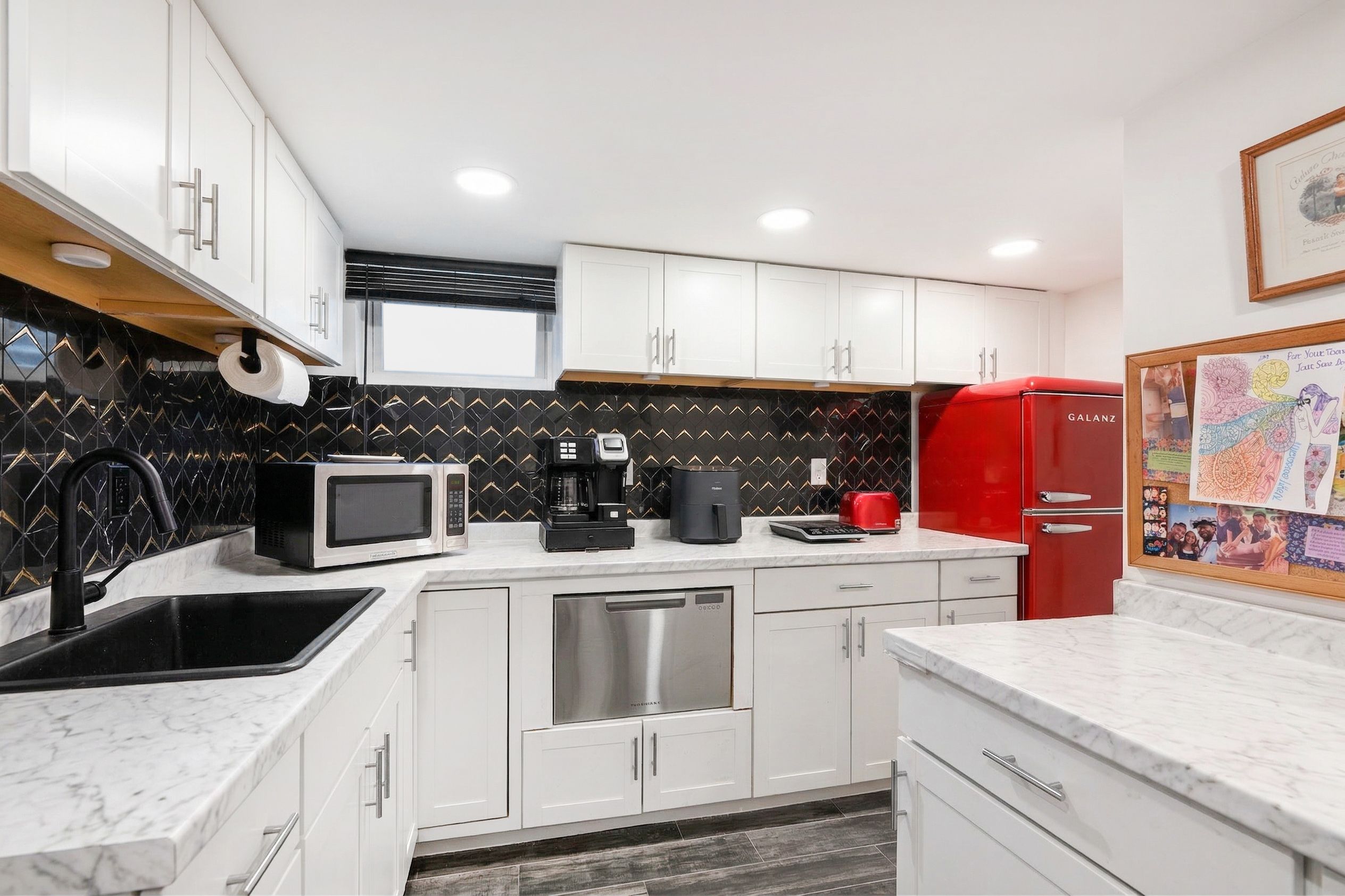 34 Lakeview Avenue 
