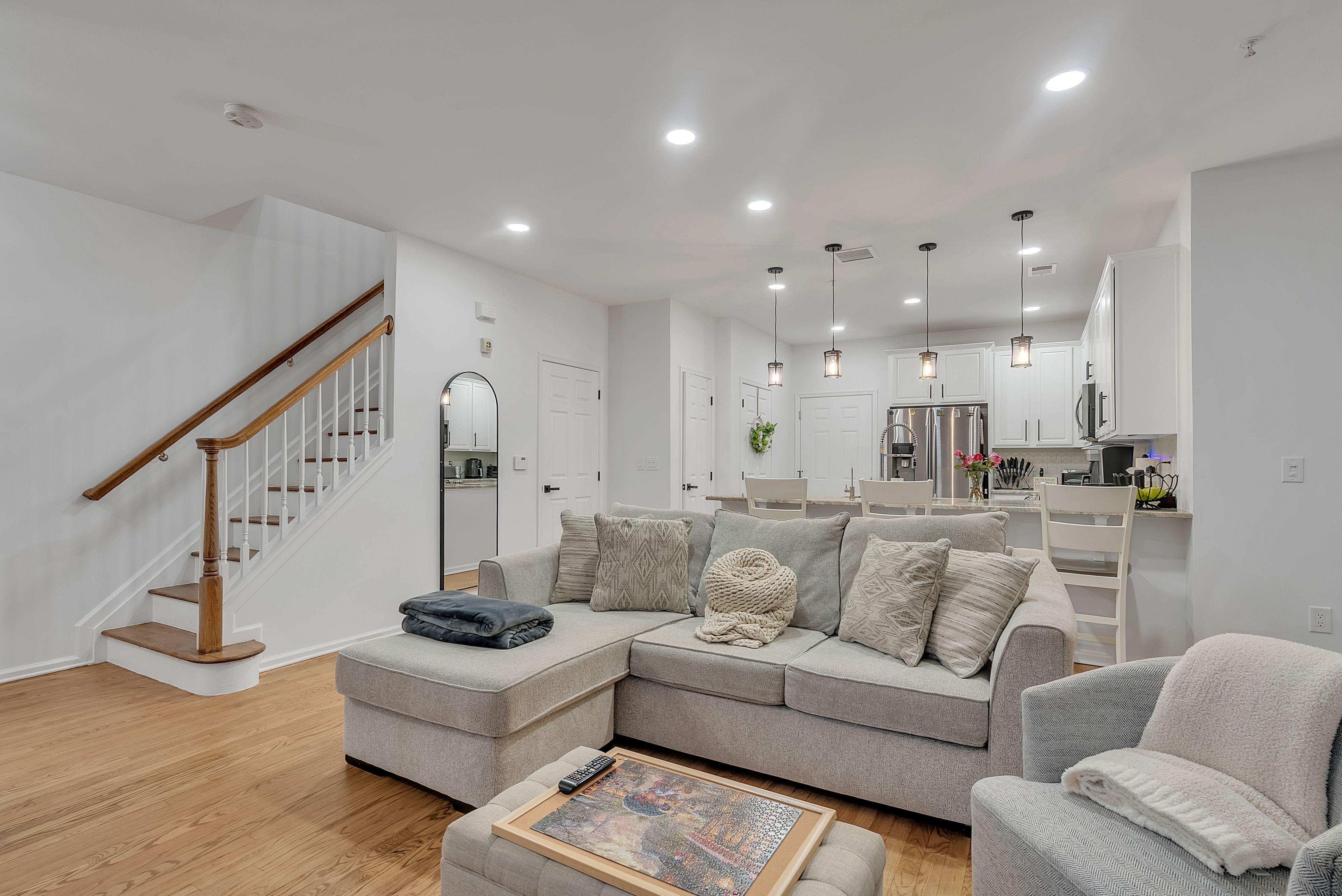 906 Memorial Drive 