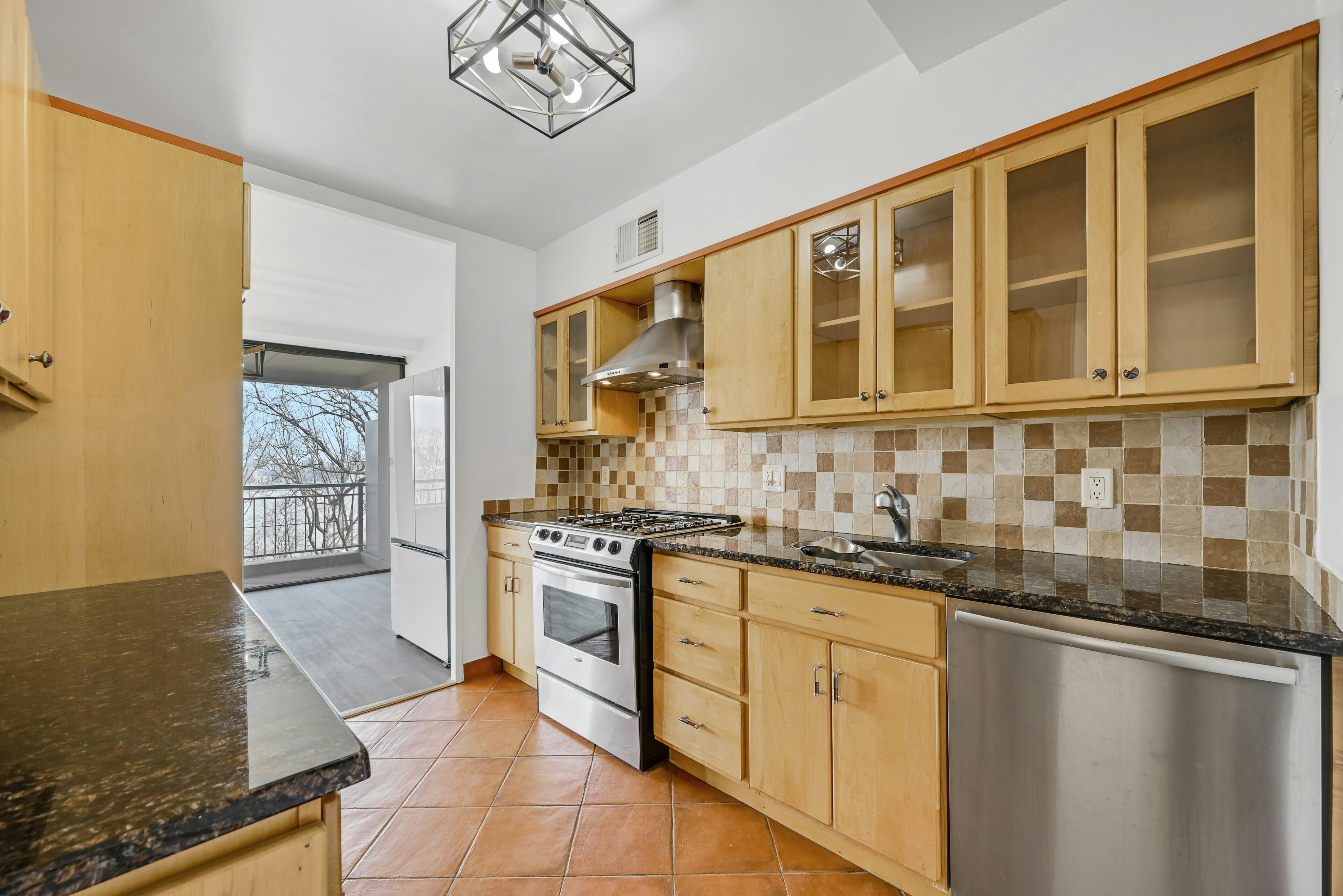 4 Horizon Road North G5