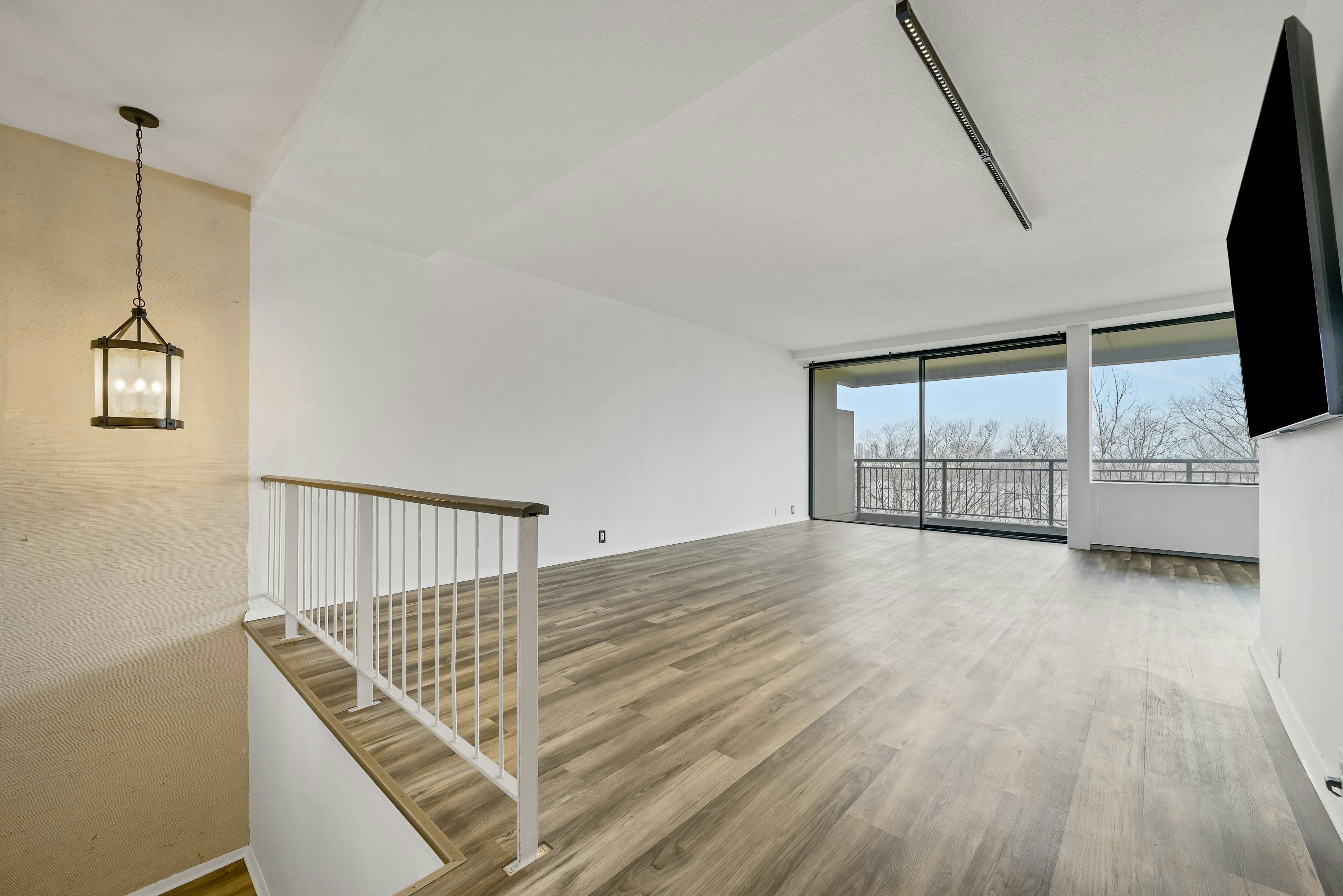 4 Horizon Road North G5