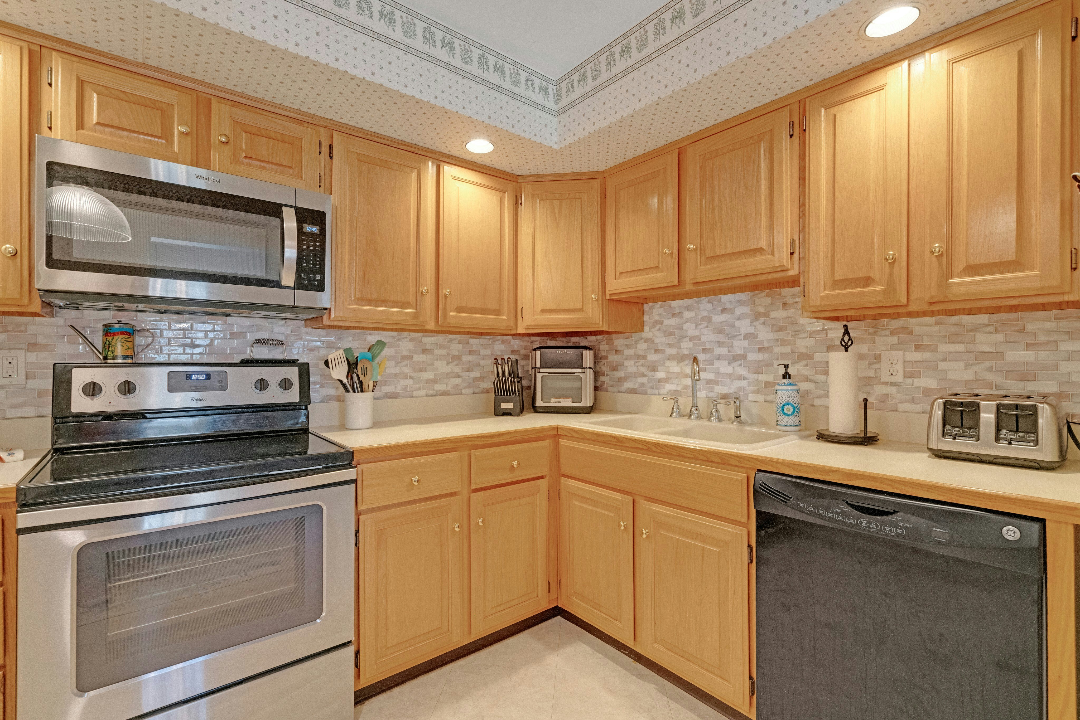 7B South Maple Avenue 