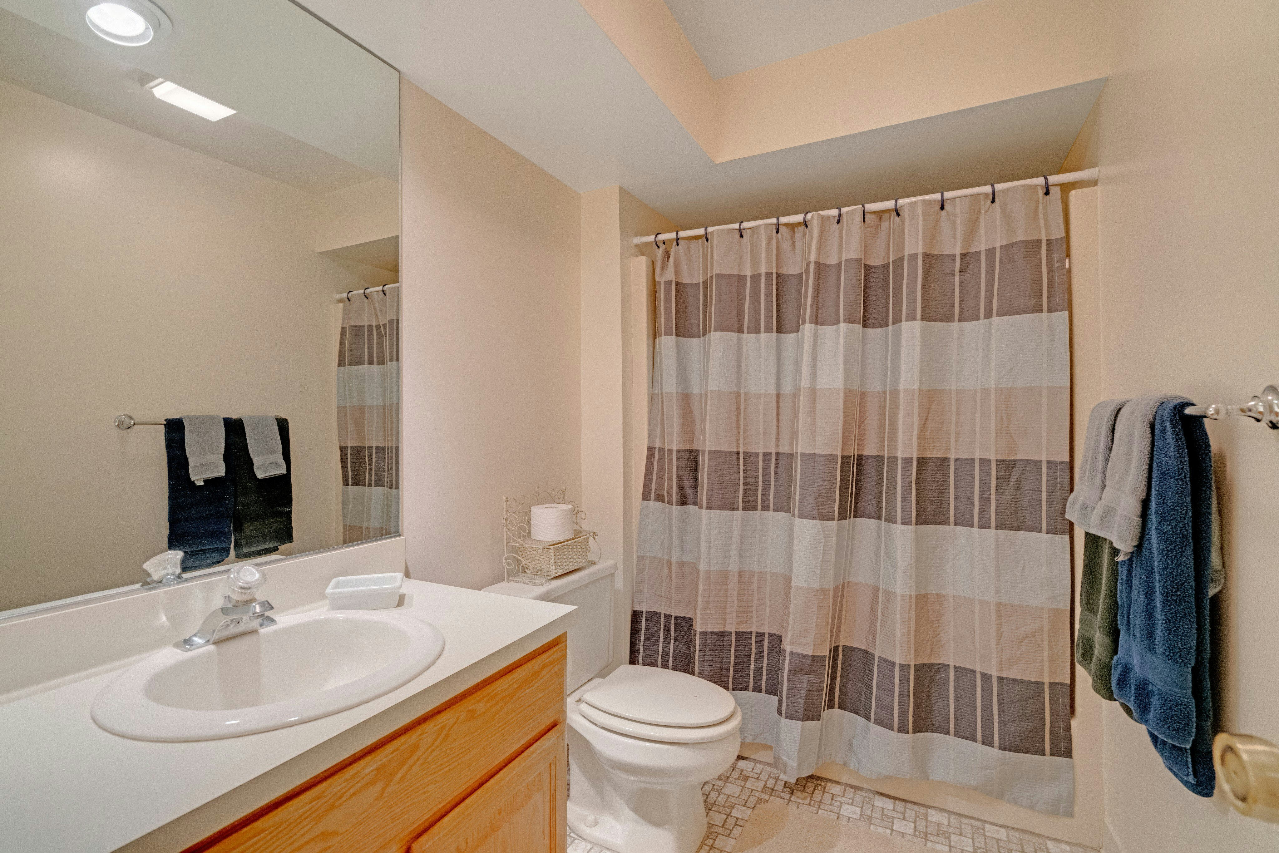 7B South Maple Avenue 