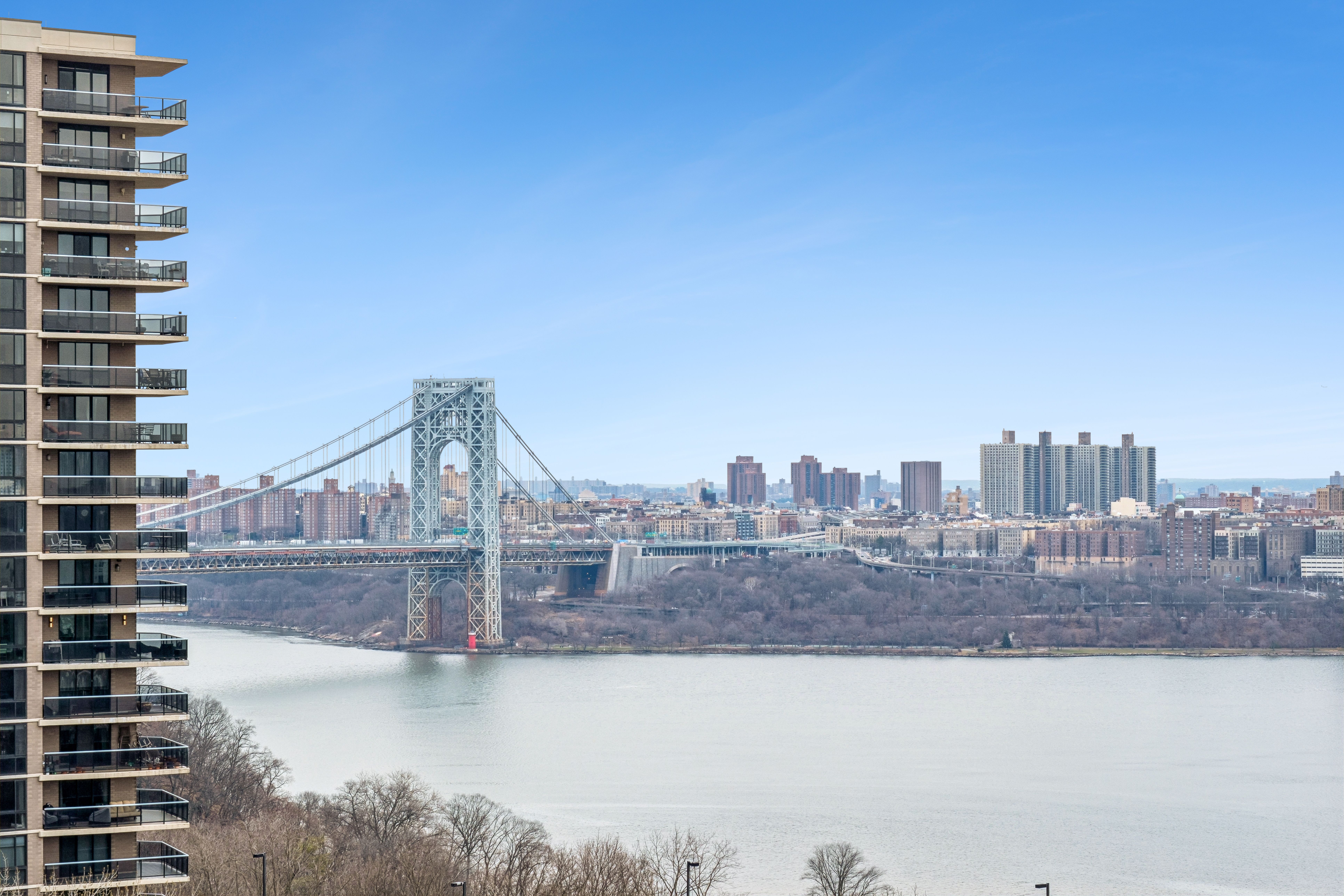 1500 Palisade Avenue #14F