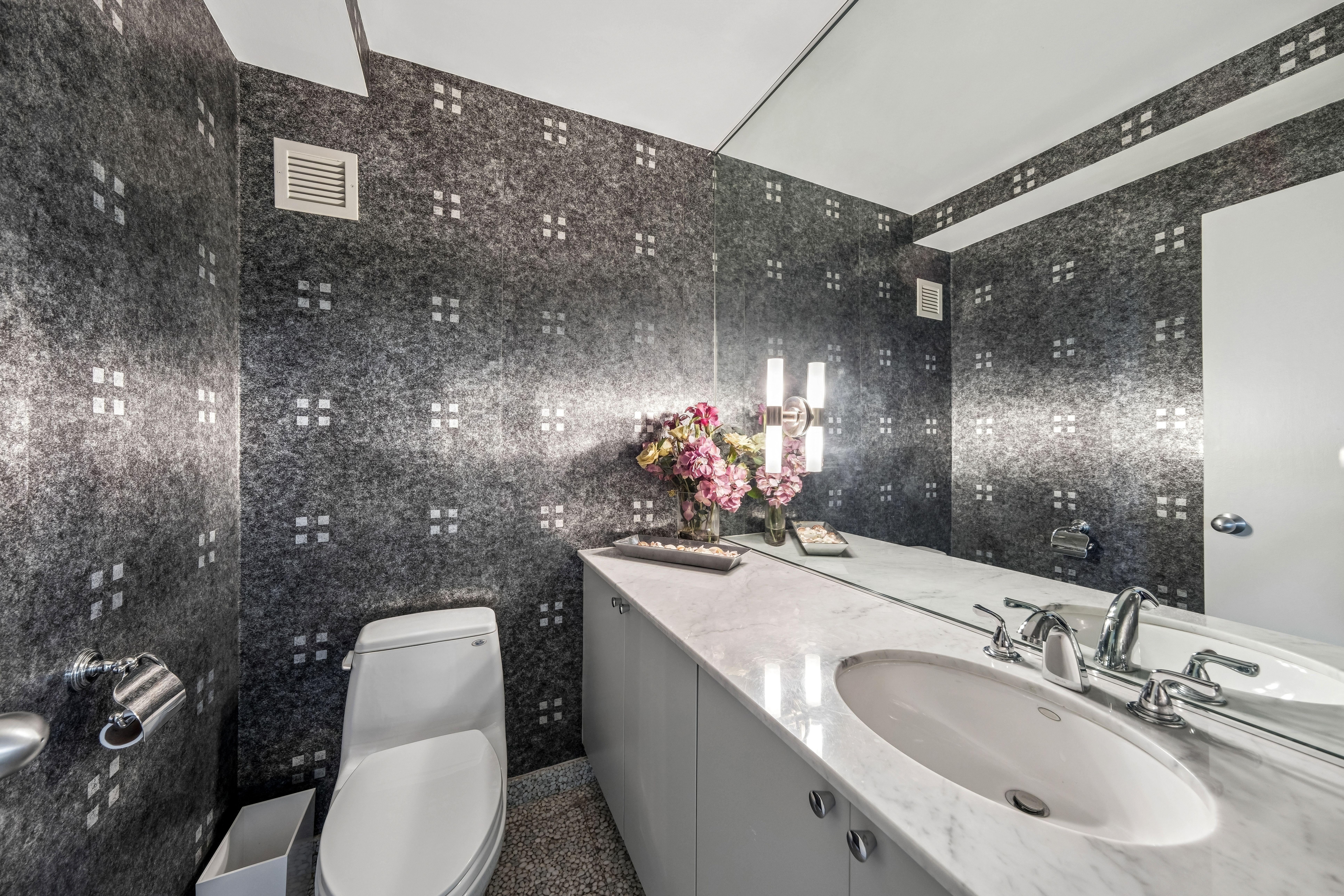 1500 Palisade Avenue #14F