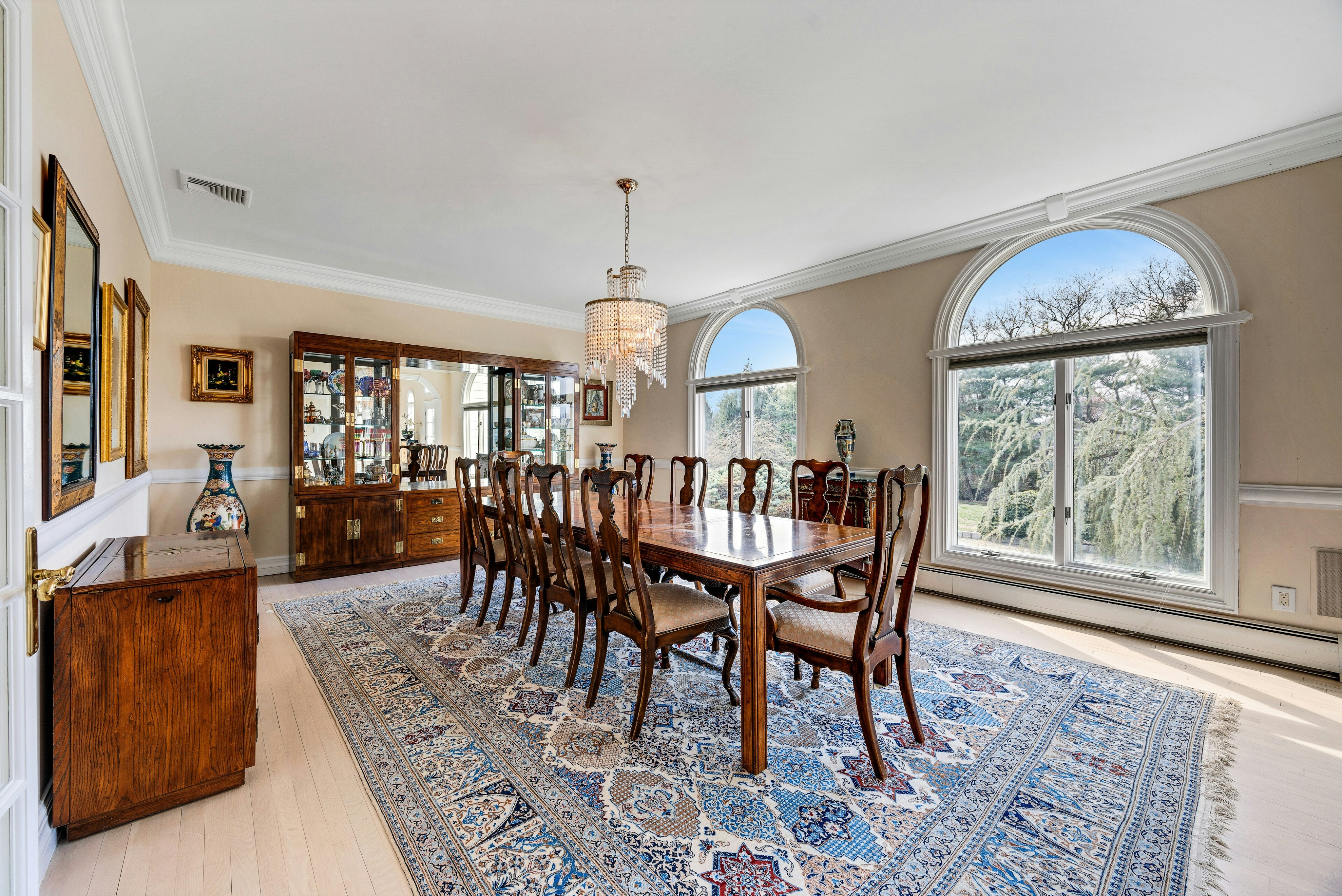 718 High Woods Drive 