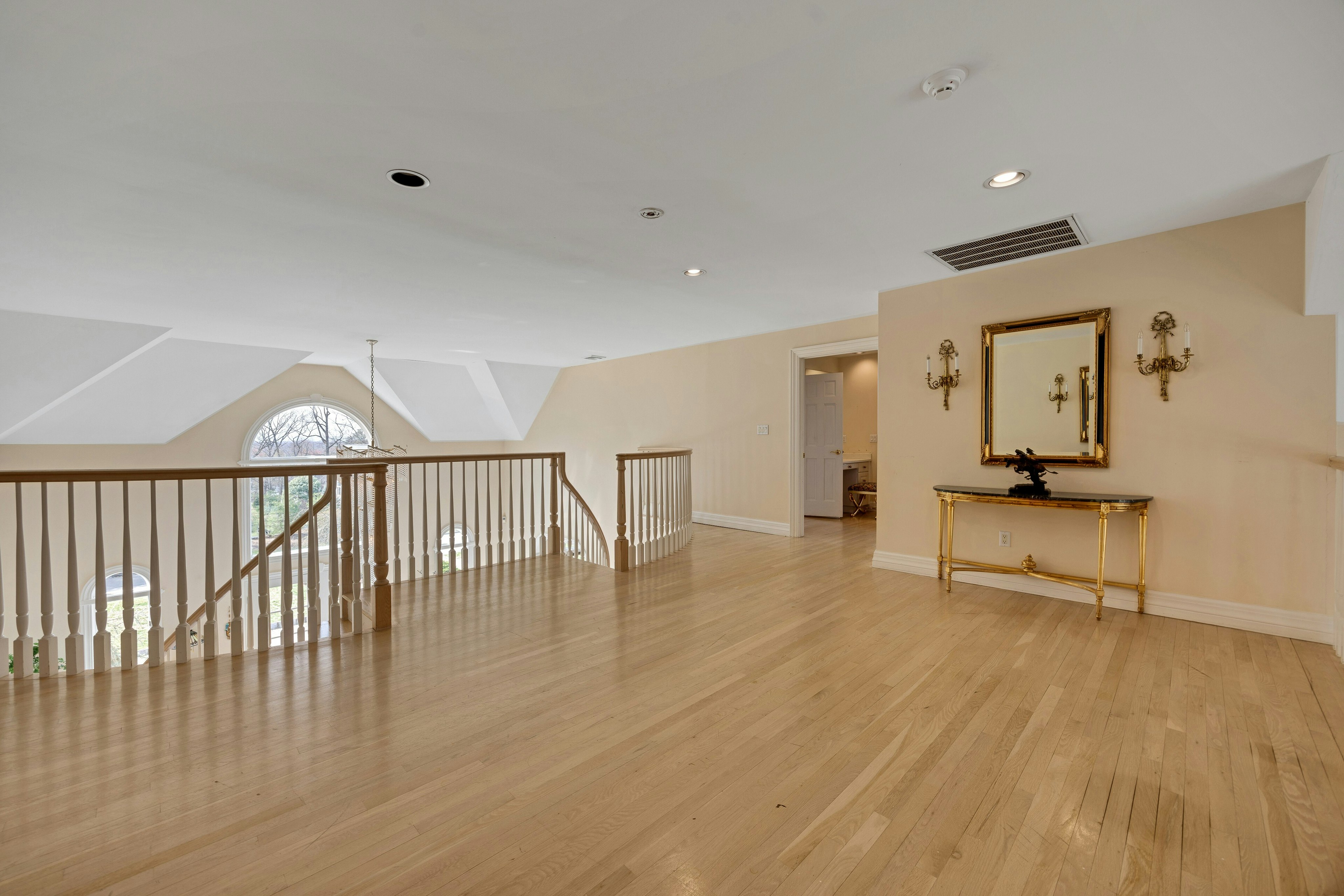 718 High Woods Drive 