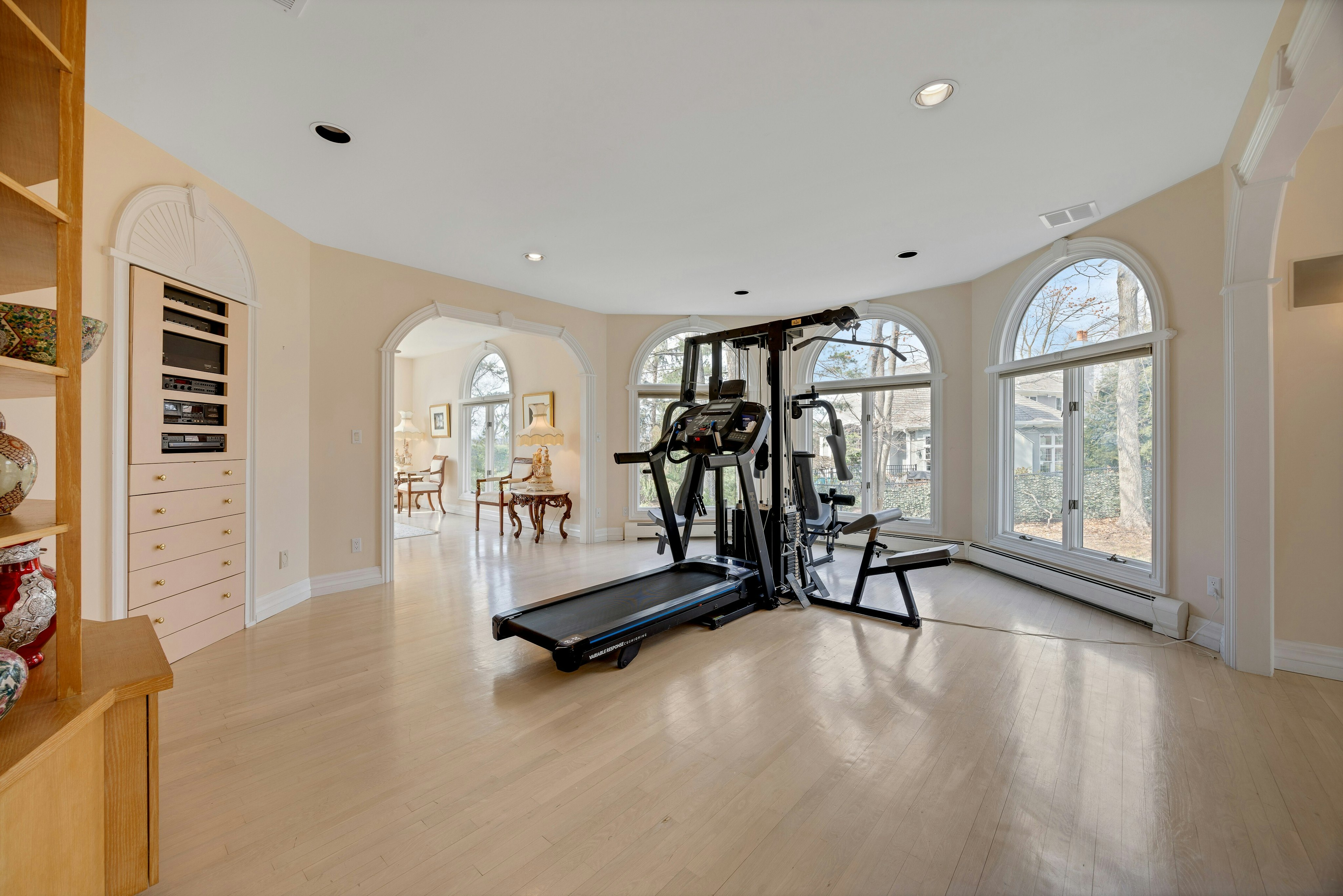 718 High Woods Drive 