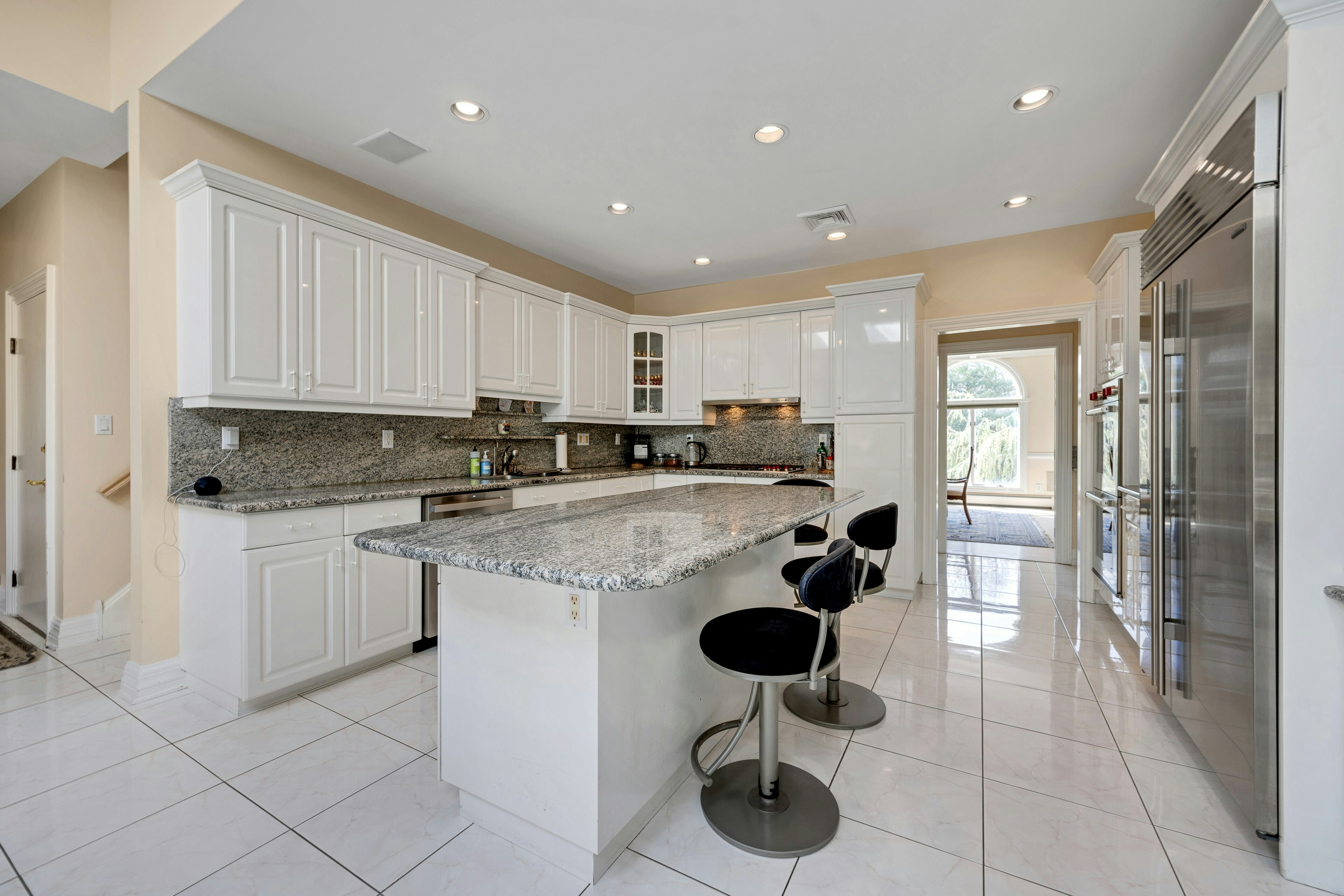718 High Woods Drive 