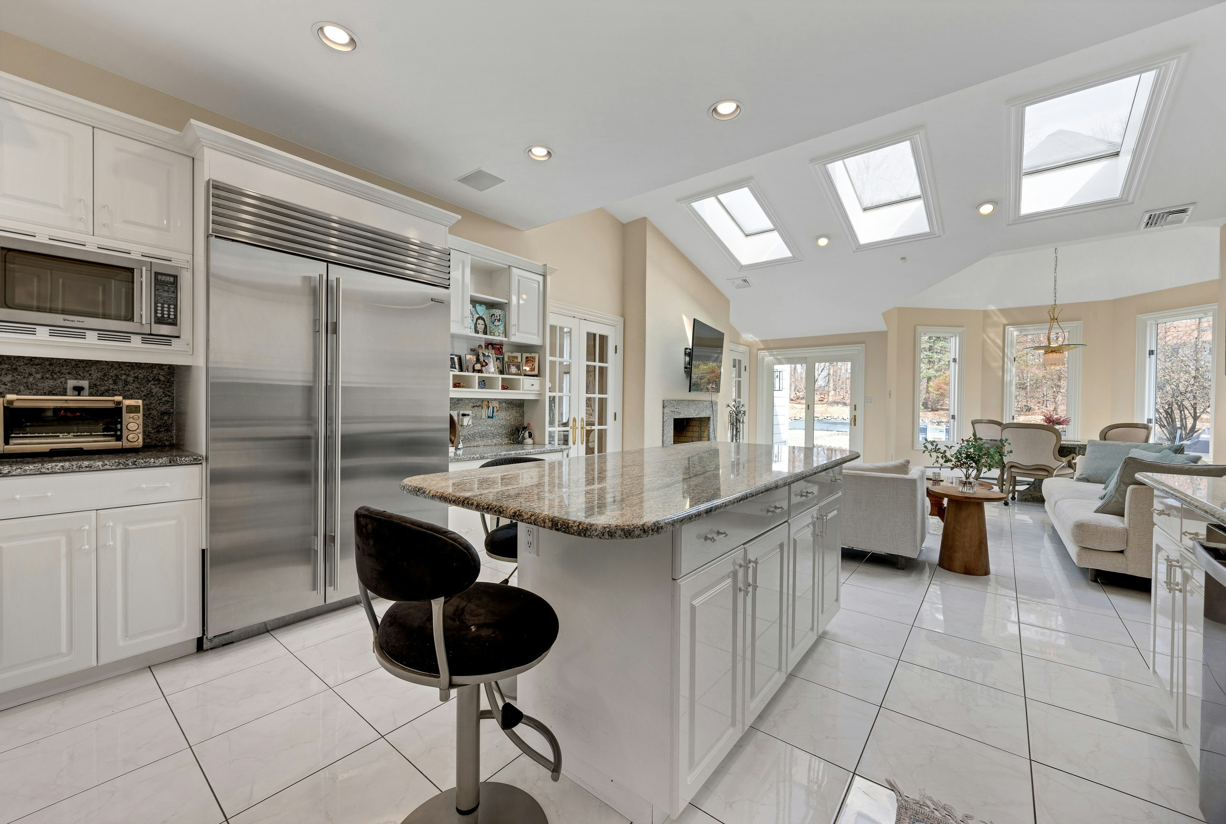 718 High Woods Drive 