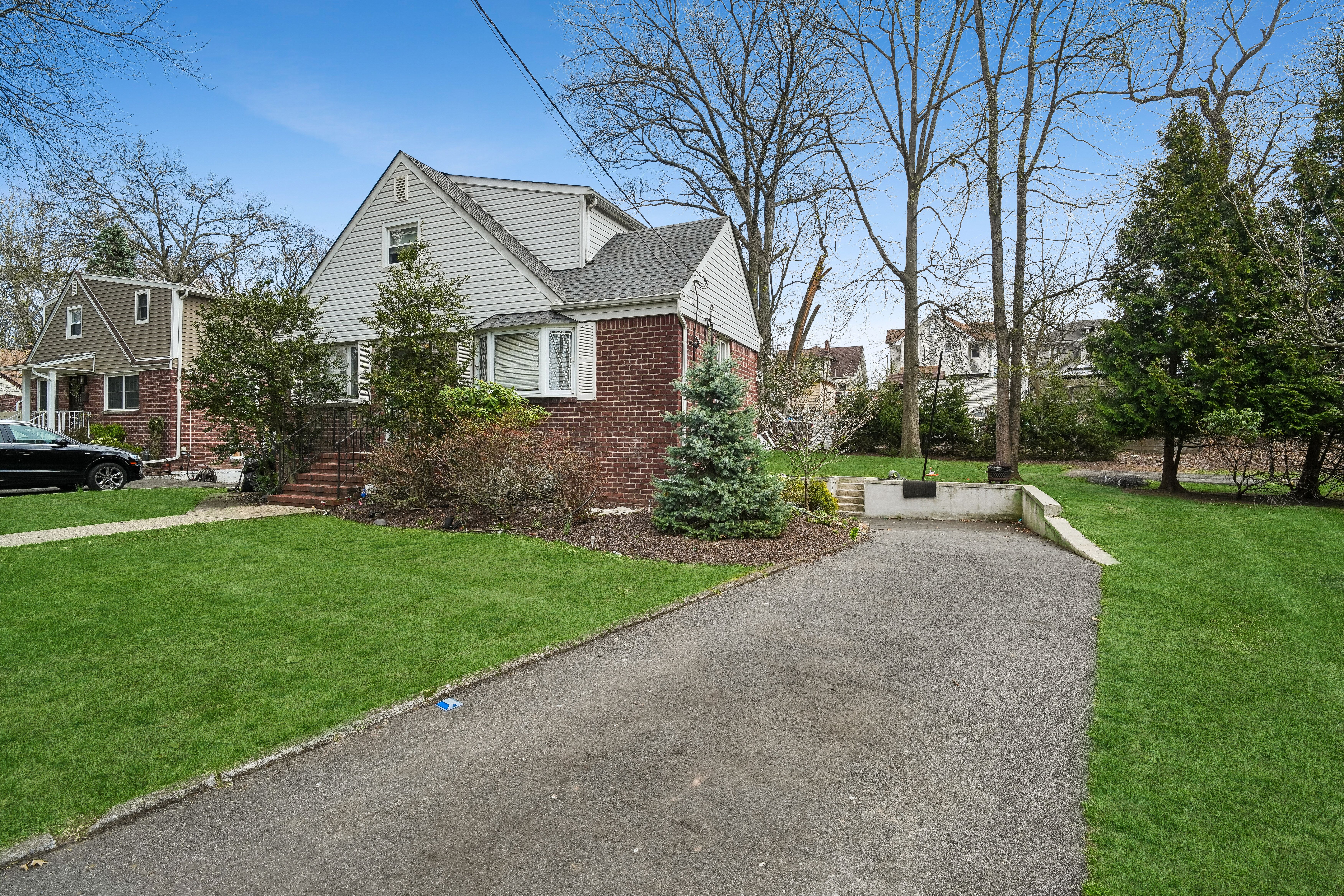 103 Glenbrook Parkway 