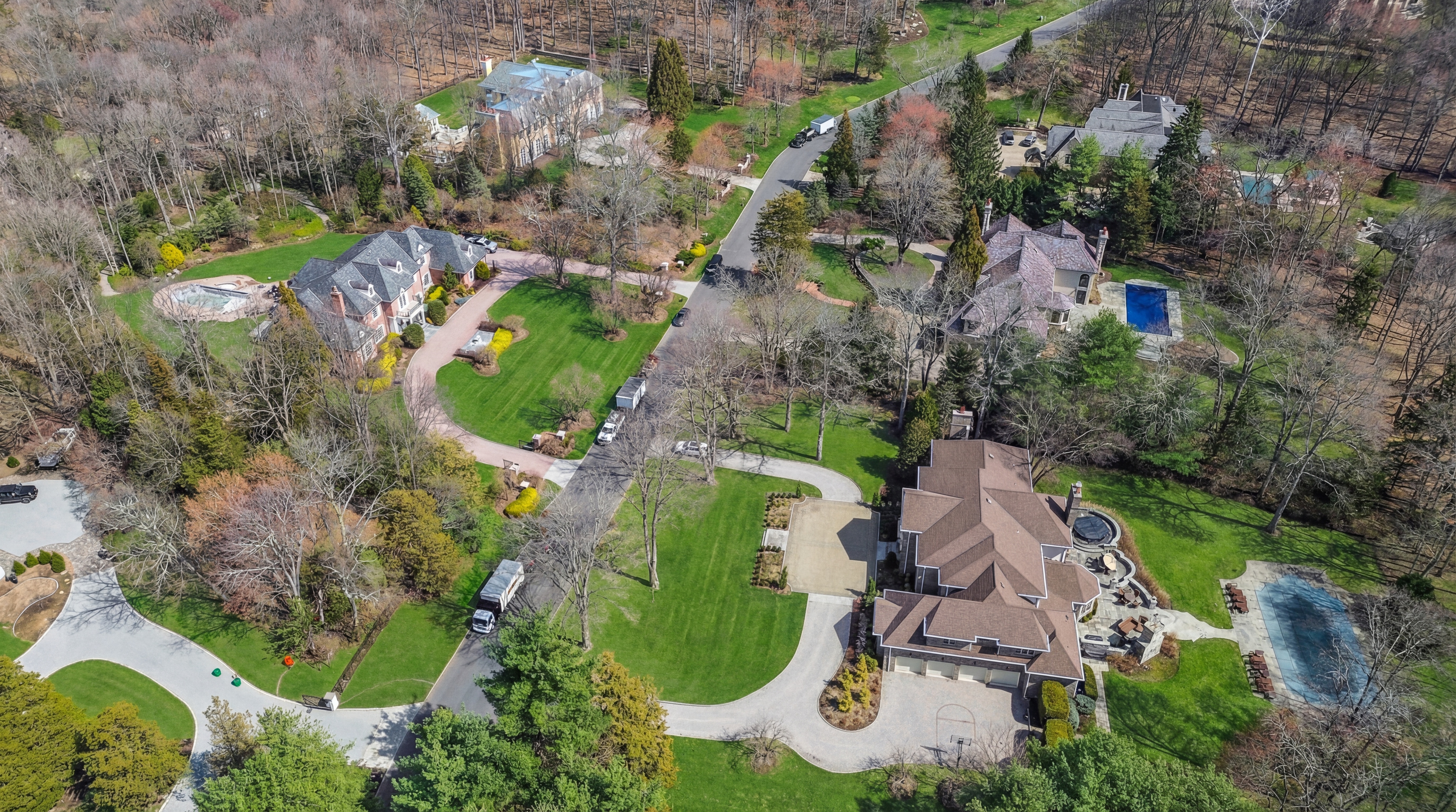 2 Alford Drive 