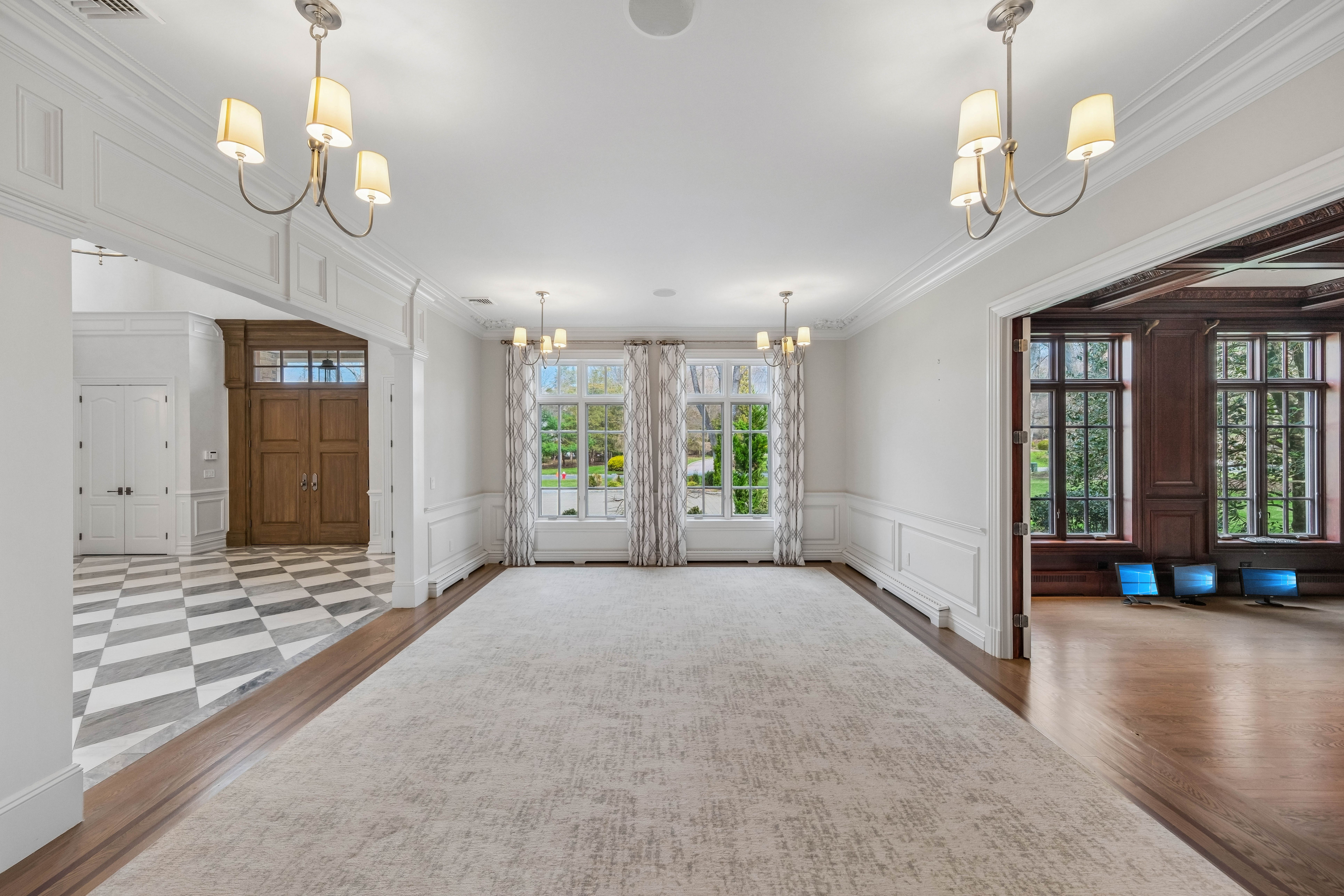 2 Alford Drive 