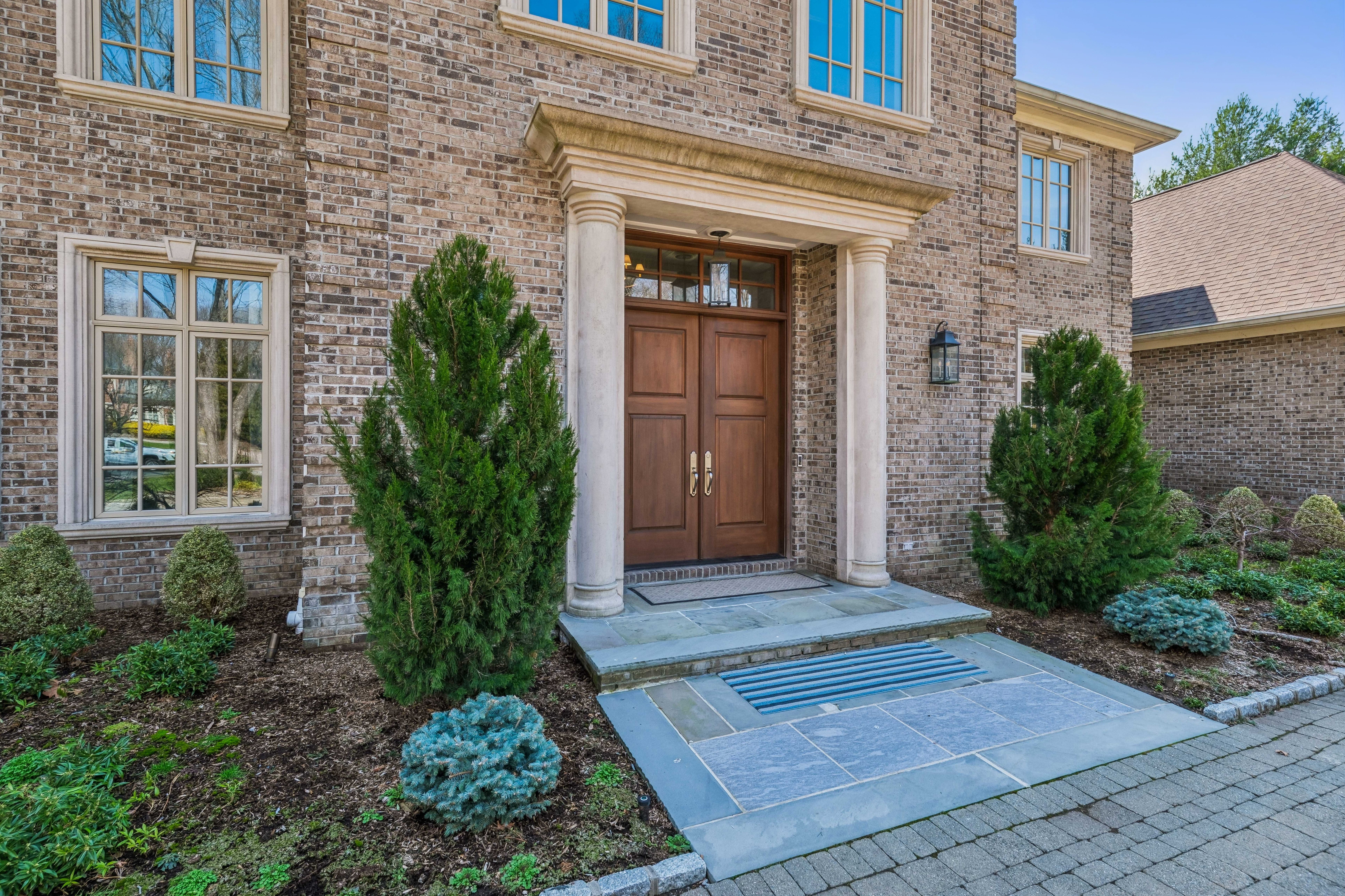 2 Alford Drive 