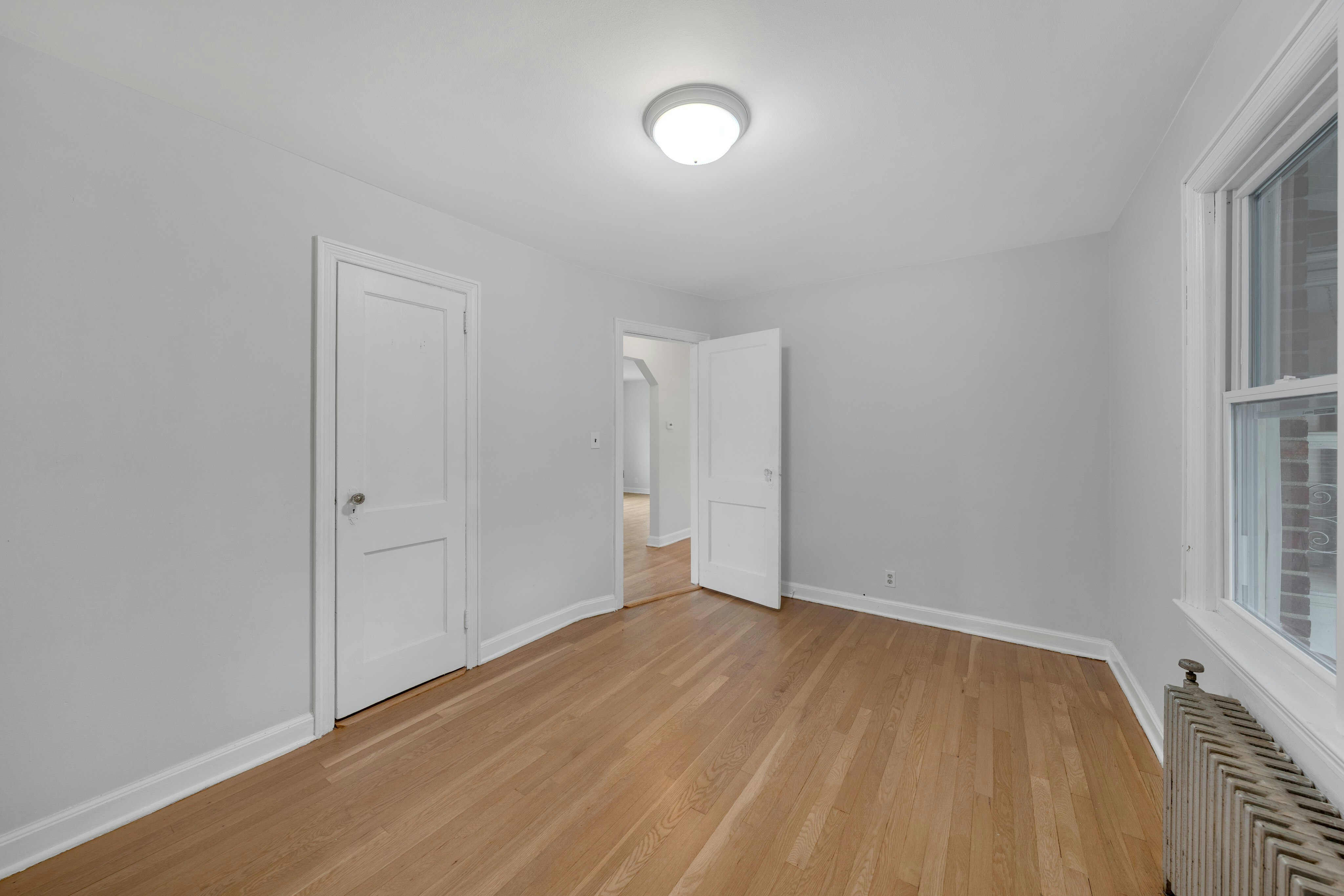 32 North 7th Avenue 