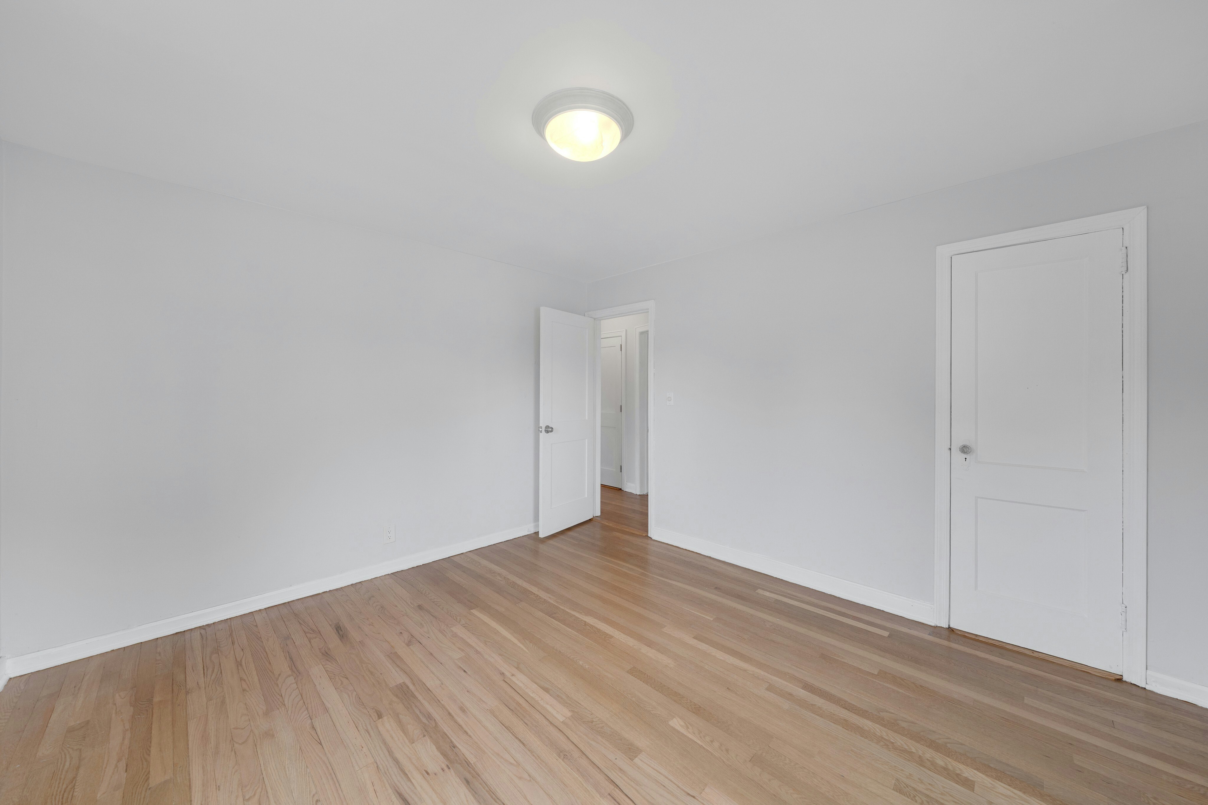 32 North 7th Avenue 