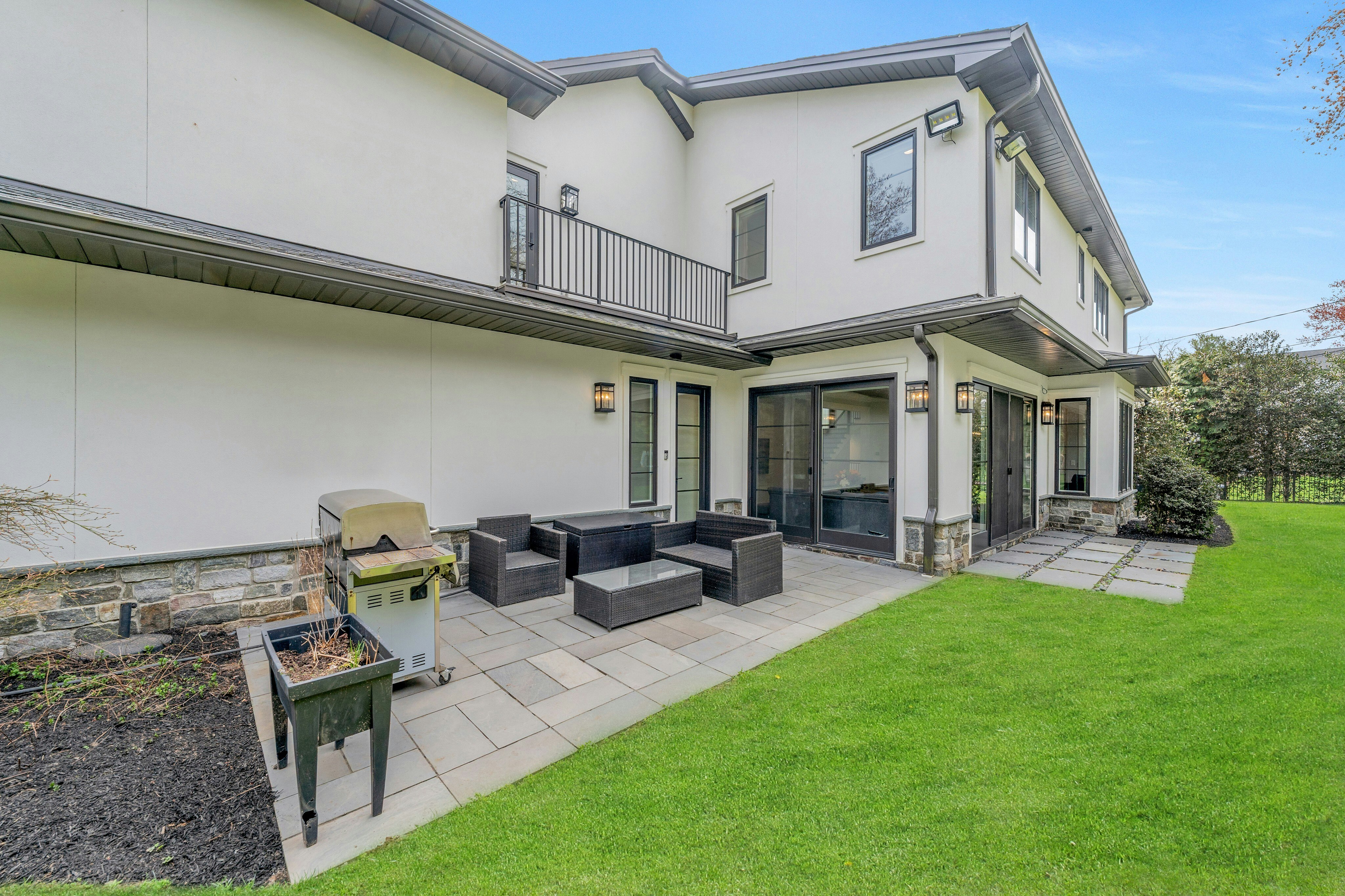 45 Brook Way 
