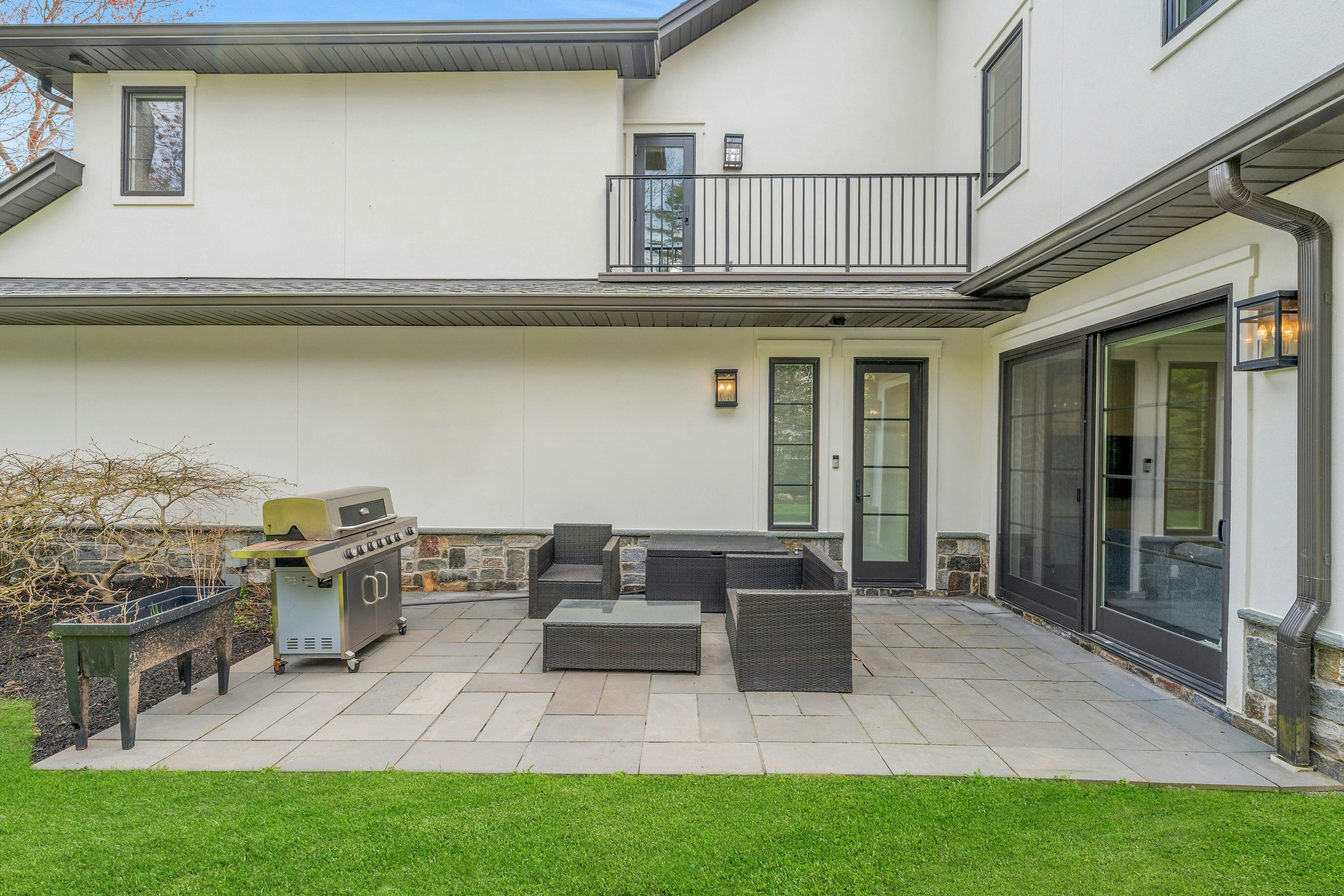 45 Brook Way 