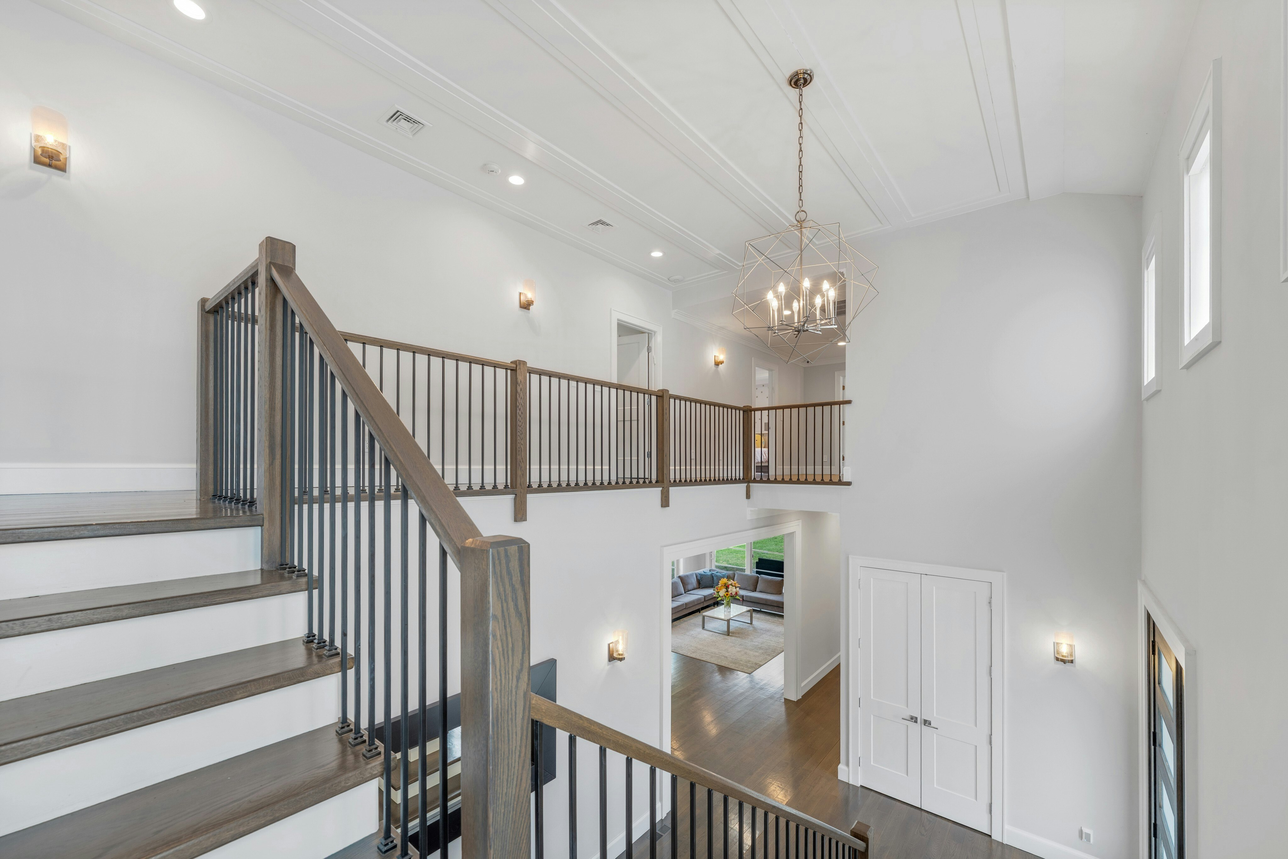 45 Brook Way 