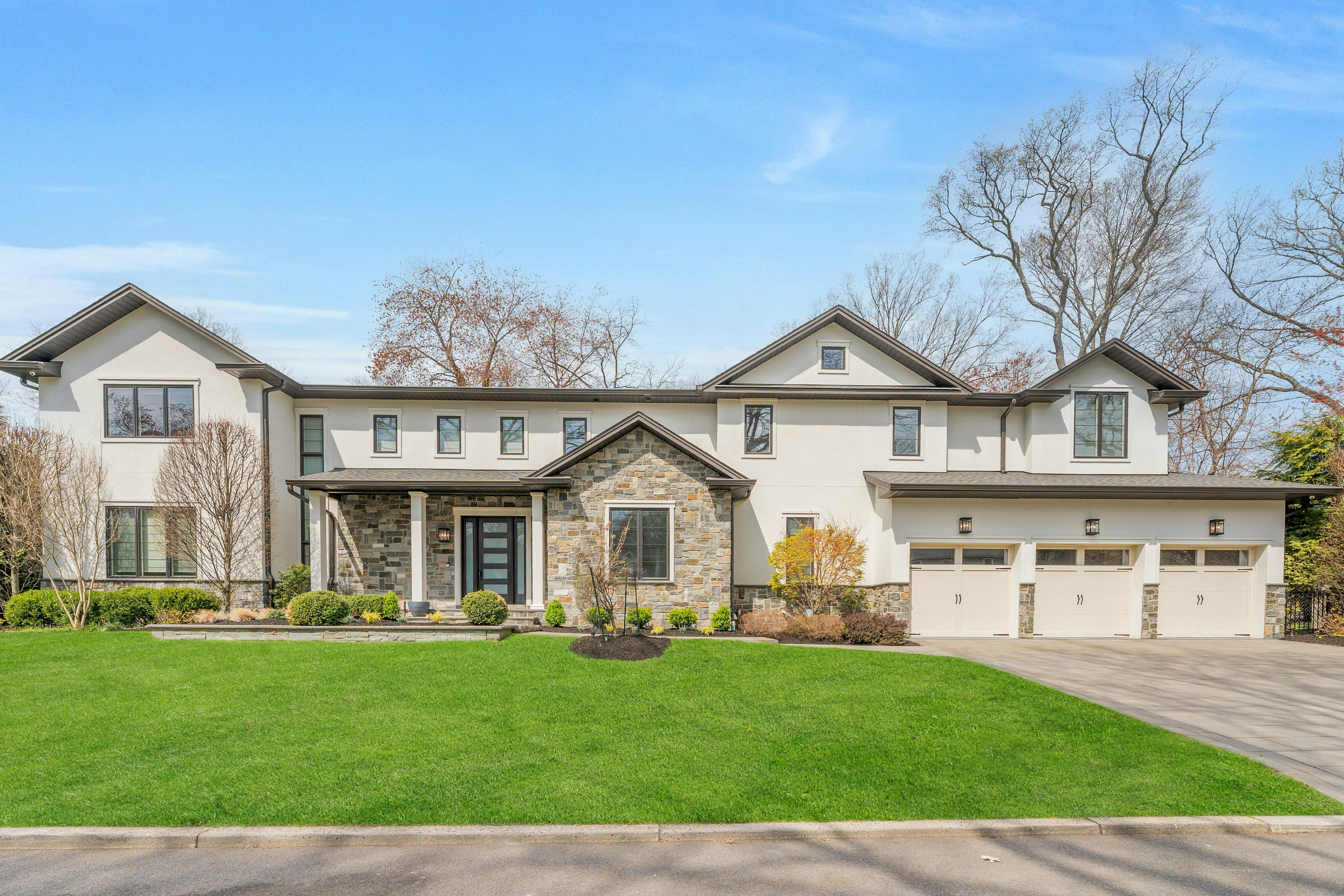 45 Brook Way 